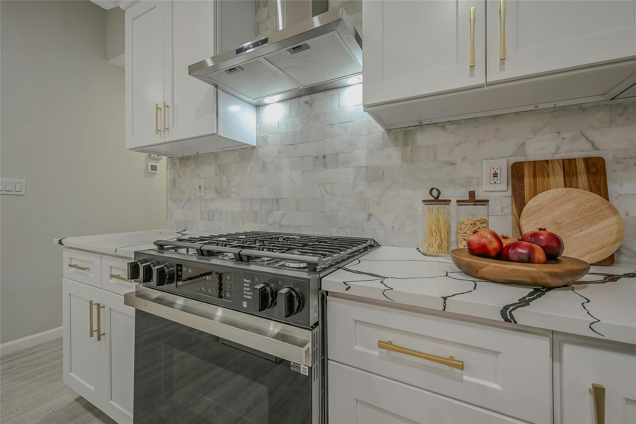 Single Family Bread And Cheese Hollow  Suffolk County, NY 11768, MLS-868594-12
