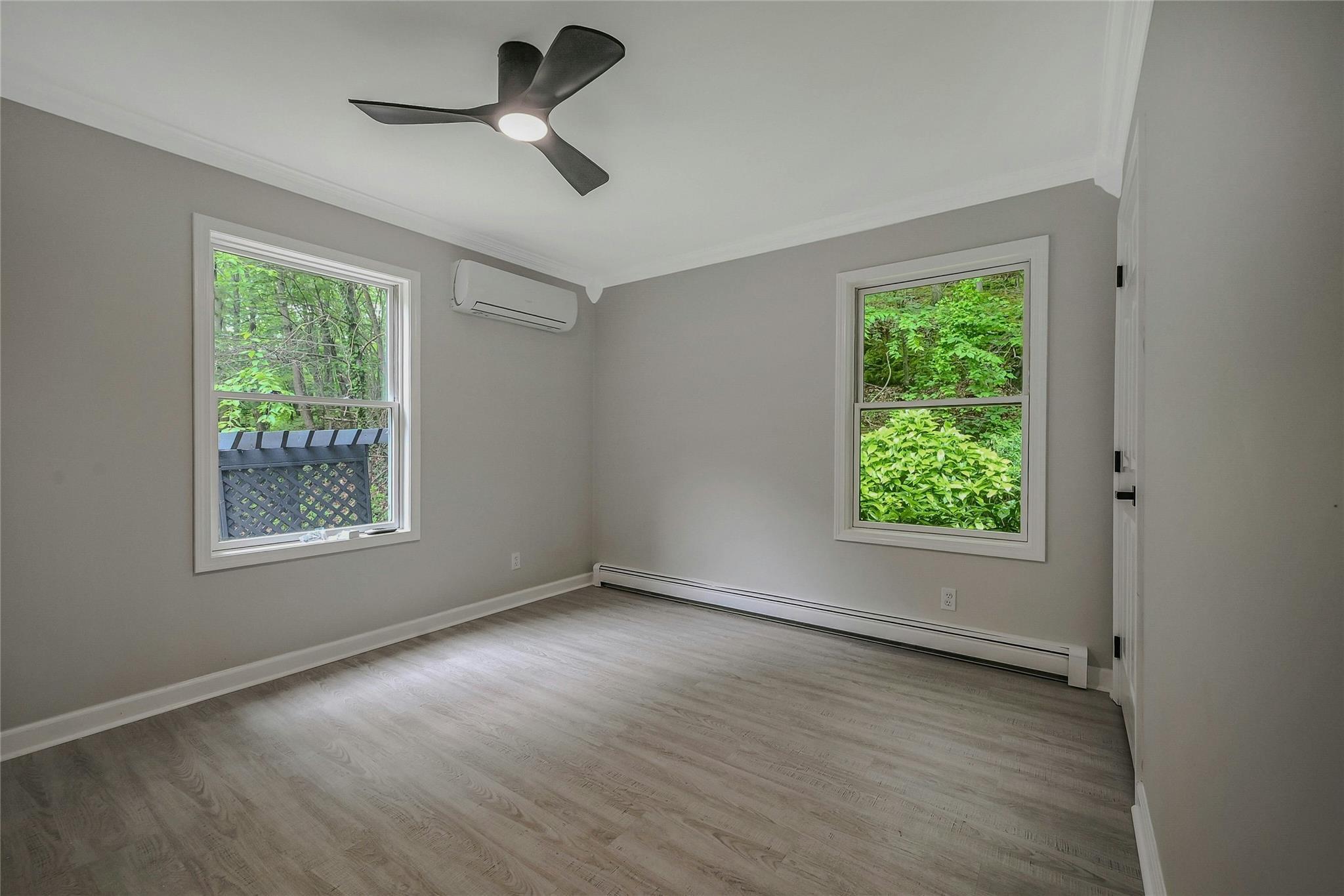 Single Family Bread And Cheese Hollow  Suffolk County, NY 11768, MLS-868594-23