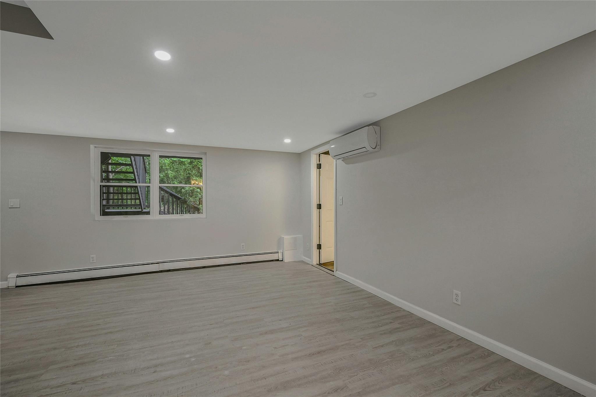 Single Family Bread And Cheese Hollow  Suffolk County, NY 11768, MLS-868594-28