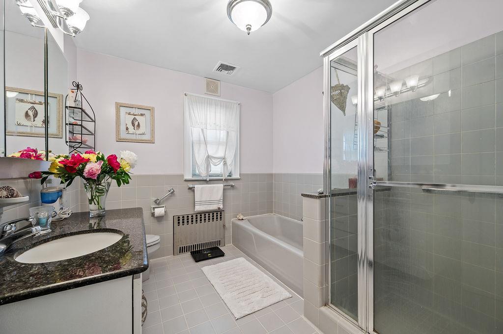 Single Family 223rd  Queens, NY 11361, MLS-868614-11