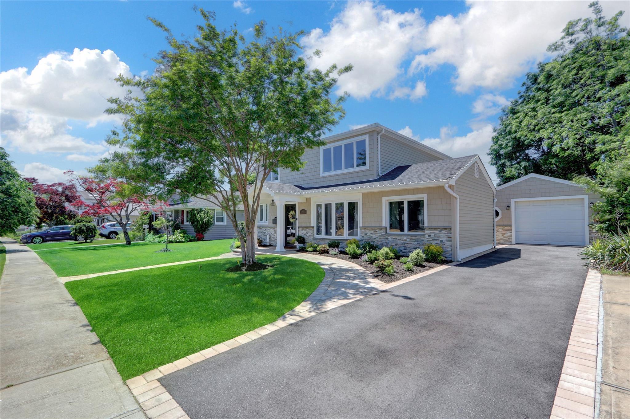 Single Family Wellington  Nassau County, NY 11554, MLS-868622-2