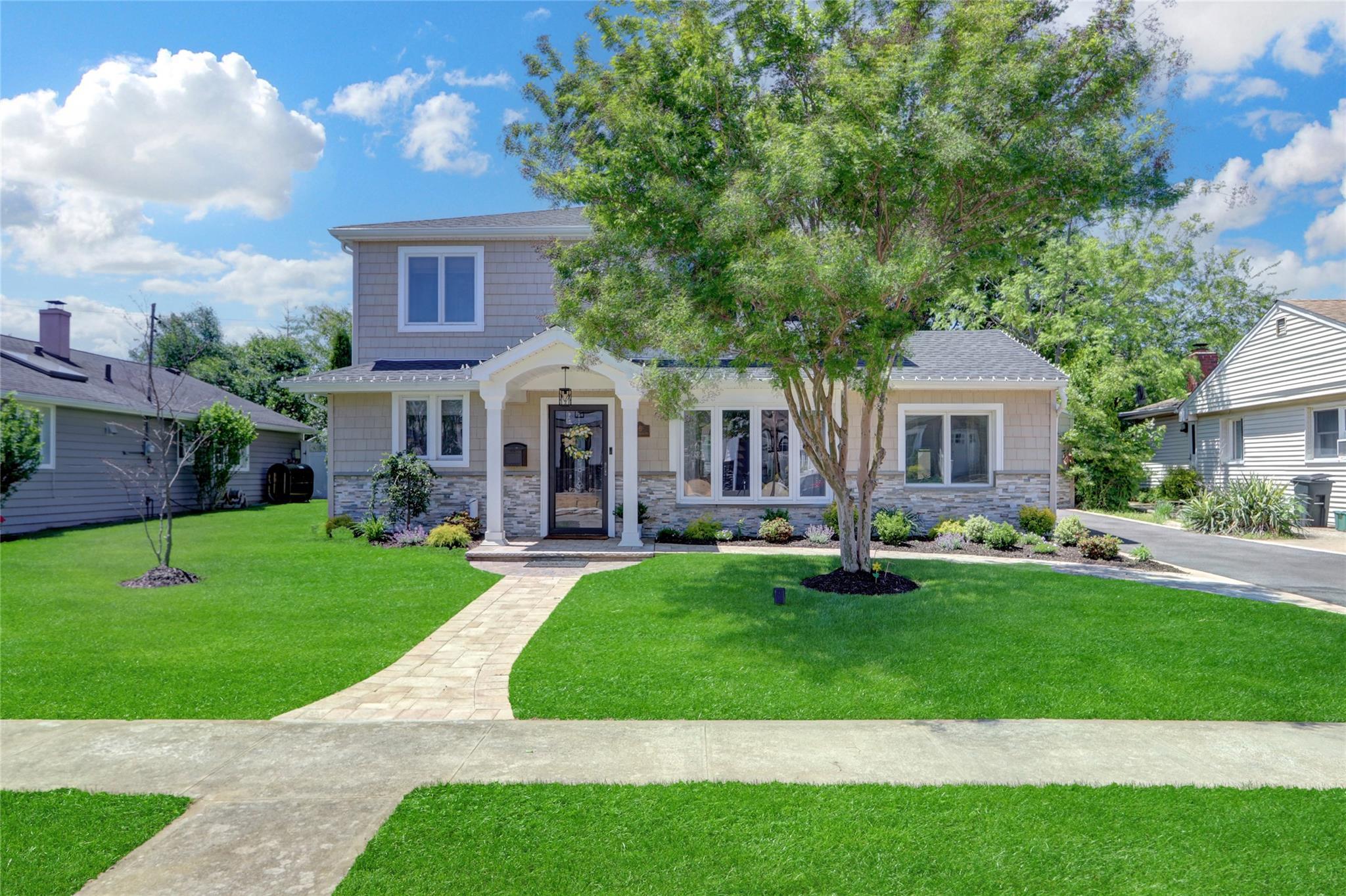 Single Family Wellington  Nassau County, NY 11554, MLS-868622-28