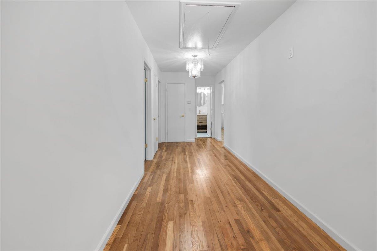 Single Family Mohawk  Westchester County, NY 10710, MLS-868657-10