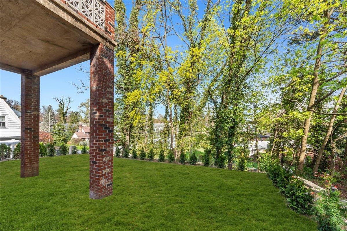 Single Family Mohawk  Westchester County, NY 10710, MLS-868657-24