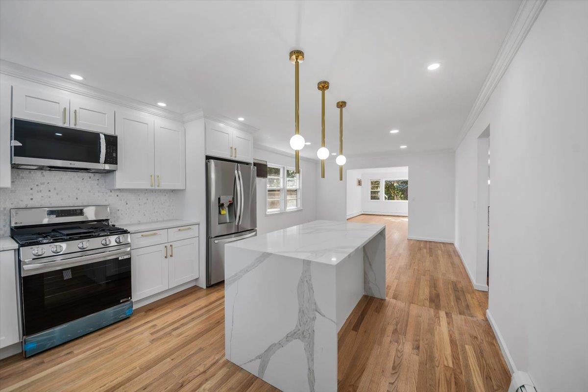 Single Family Mohawk  Westchester County, NY 10710, MLS-868657-7