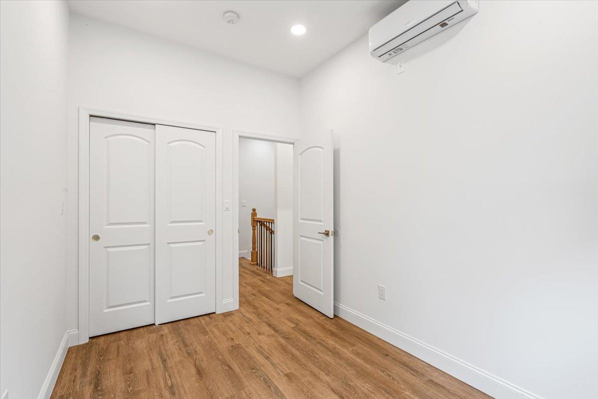 Single Family Van Buren  Brooklyn, NY 11221, MLS-868664-13