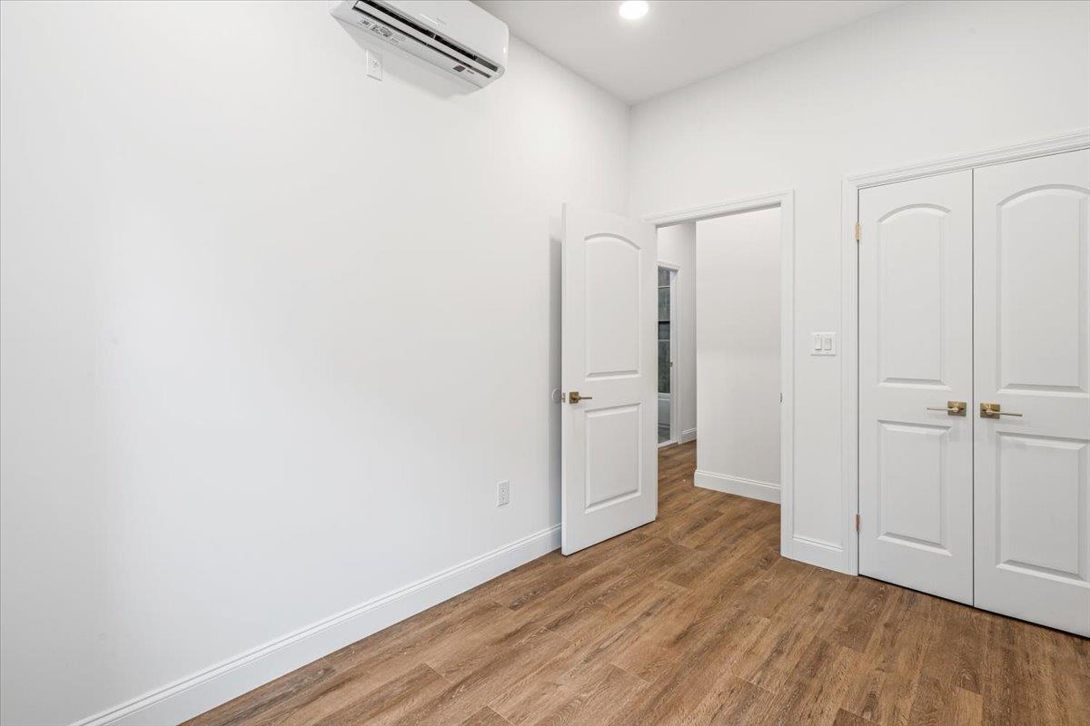 Single Family Van Buren  Brooklyn, NY 11221, MLS-868664-15