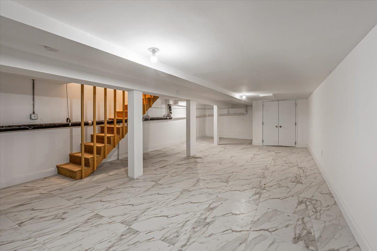 Single Family Van Buren  Brooklyn, NY 11221, MLS-868664-16