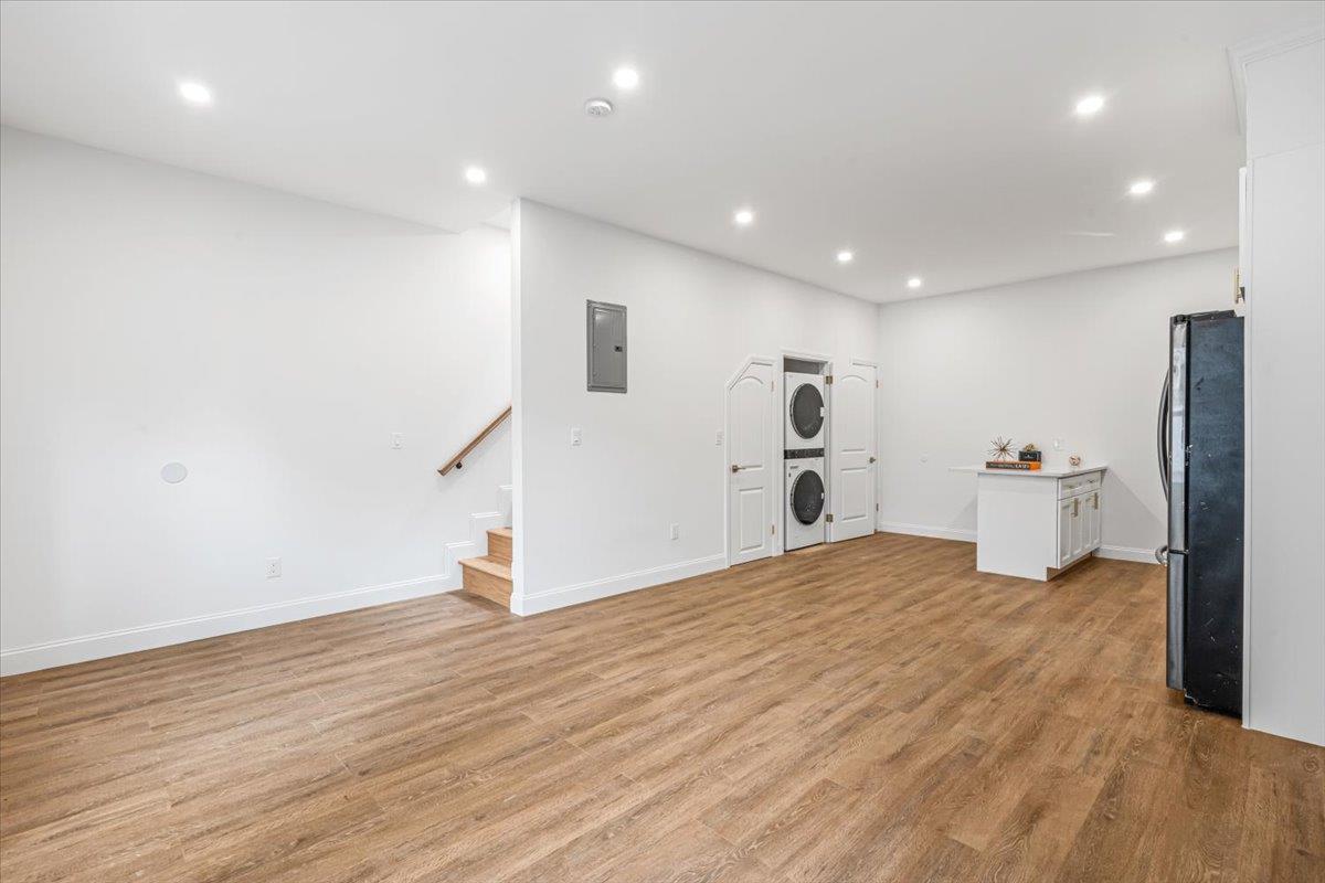 Single Family Van Buren  Brooklyn, NY 11221, MLS-868664-19
