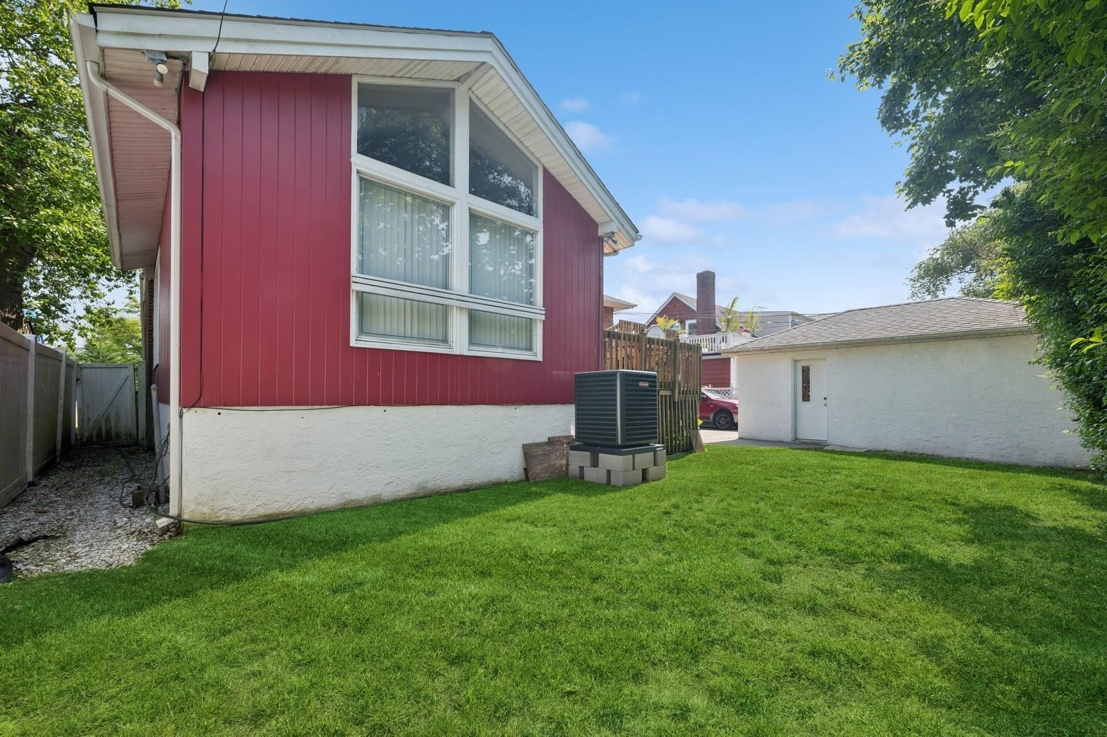 Single Family Park Nassau County, NY 11561, MLS-868671-28