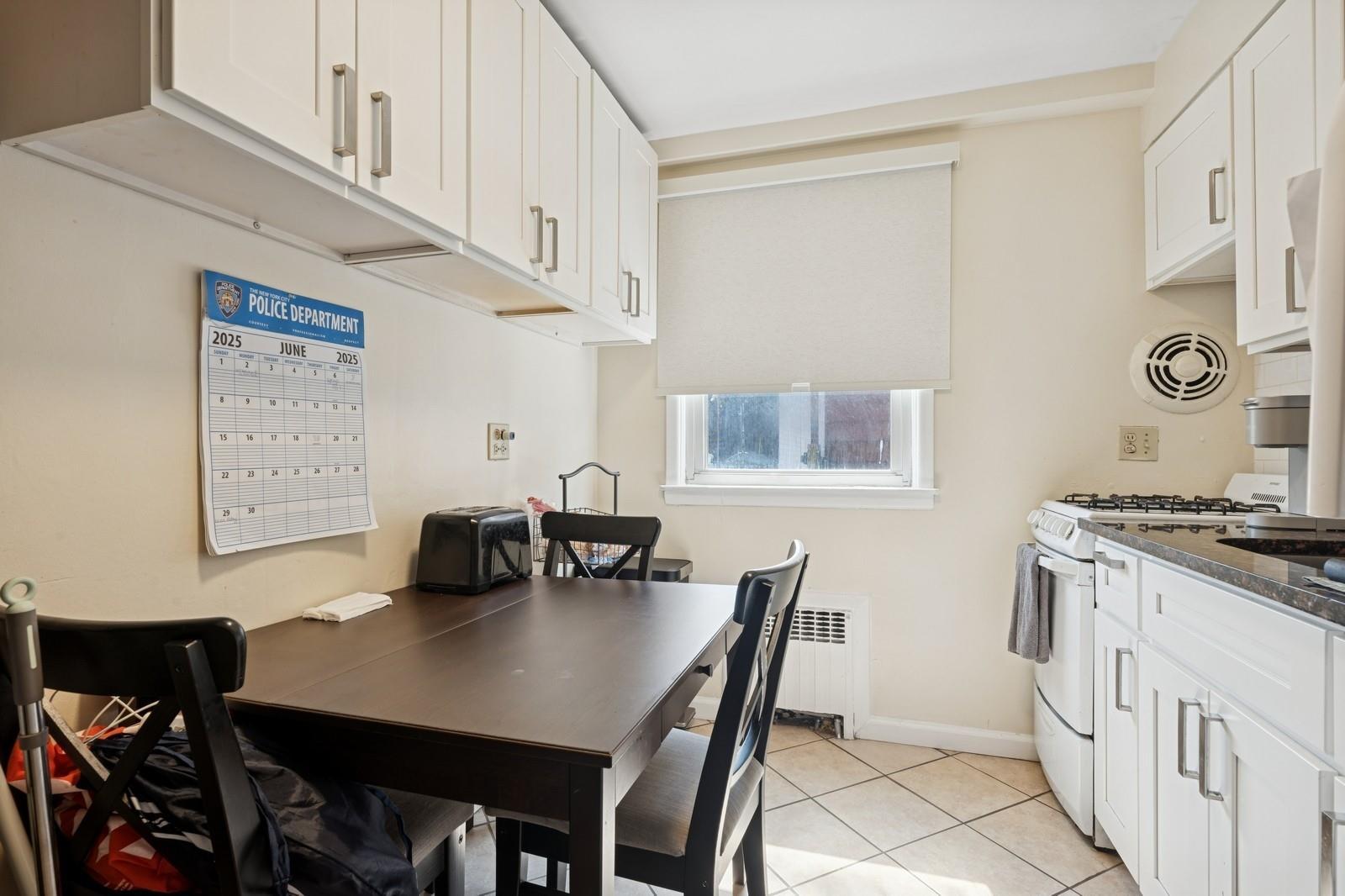 Single Family Park Nassau County, NY 11561, MLS-868671-7