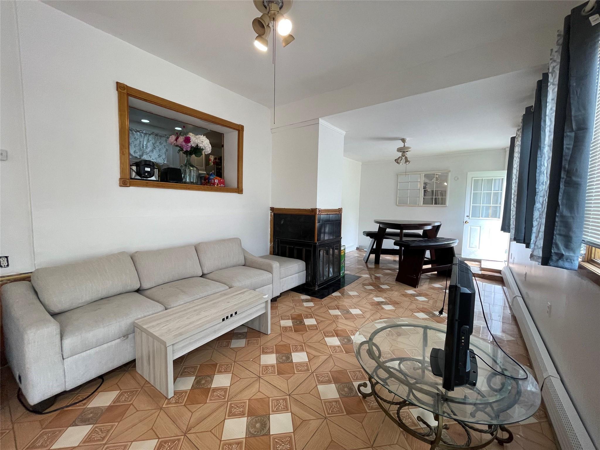 Single Family Park Nassau County, NY 11520, MLS-868675-17