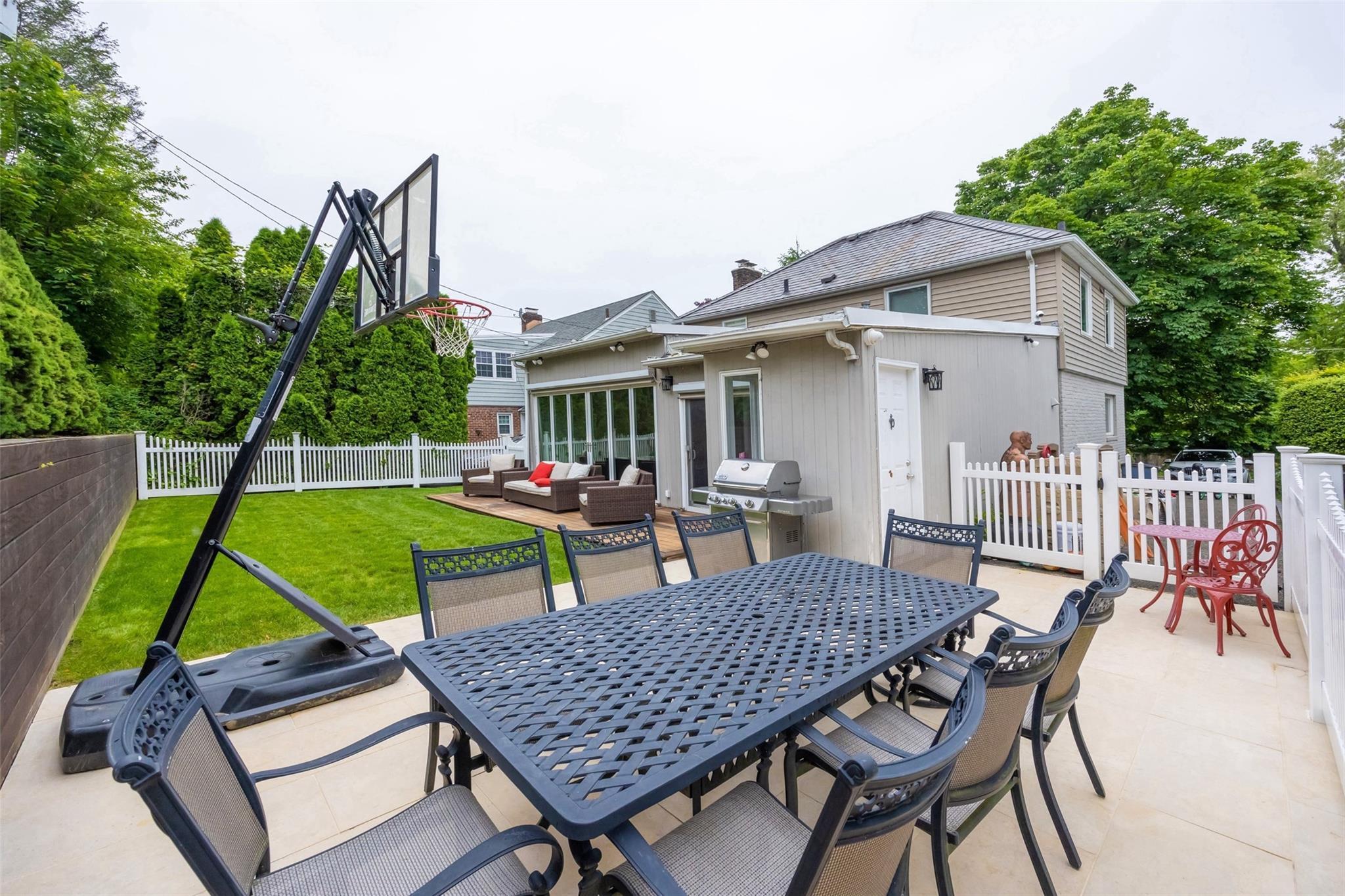 Single Family Bates  Nassau County, NY 11020, MLS-868688-22