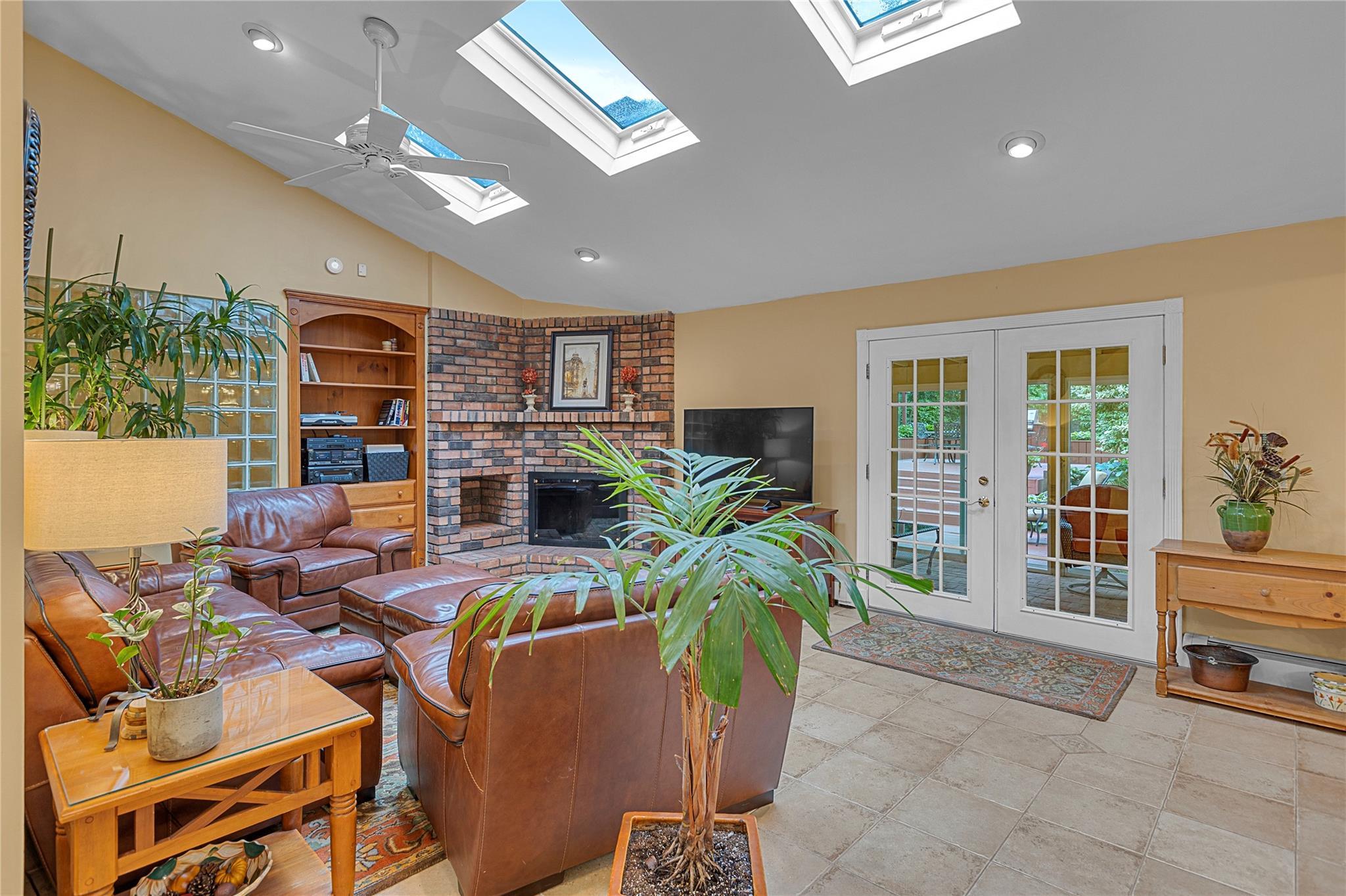 Single Family Warner  Suffolk County, NY 11743, MLS-868689-13