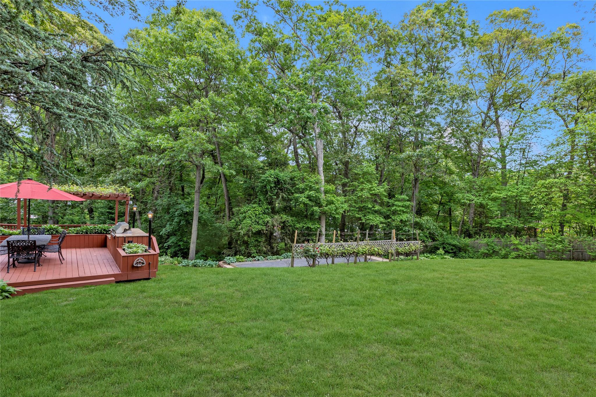Single Family Warner  Suffolk County, NY 11743, MLS-868689-30