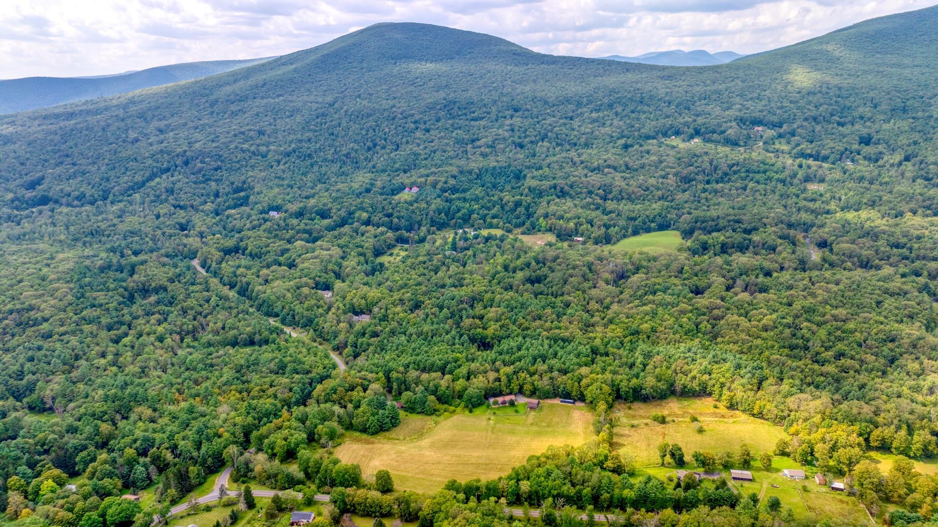 Single Family Jomar  Ulster County, NY 12461, MLS-868698-42