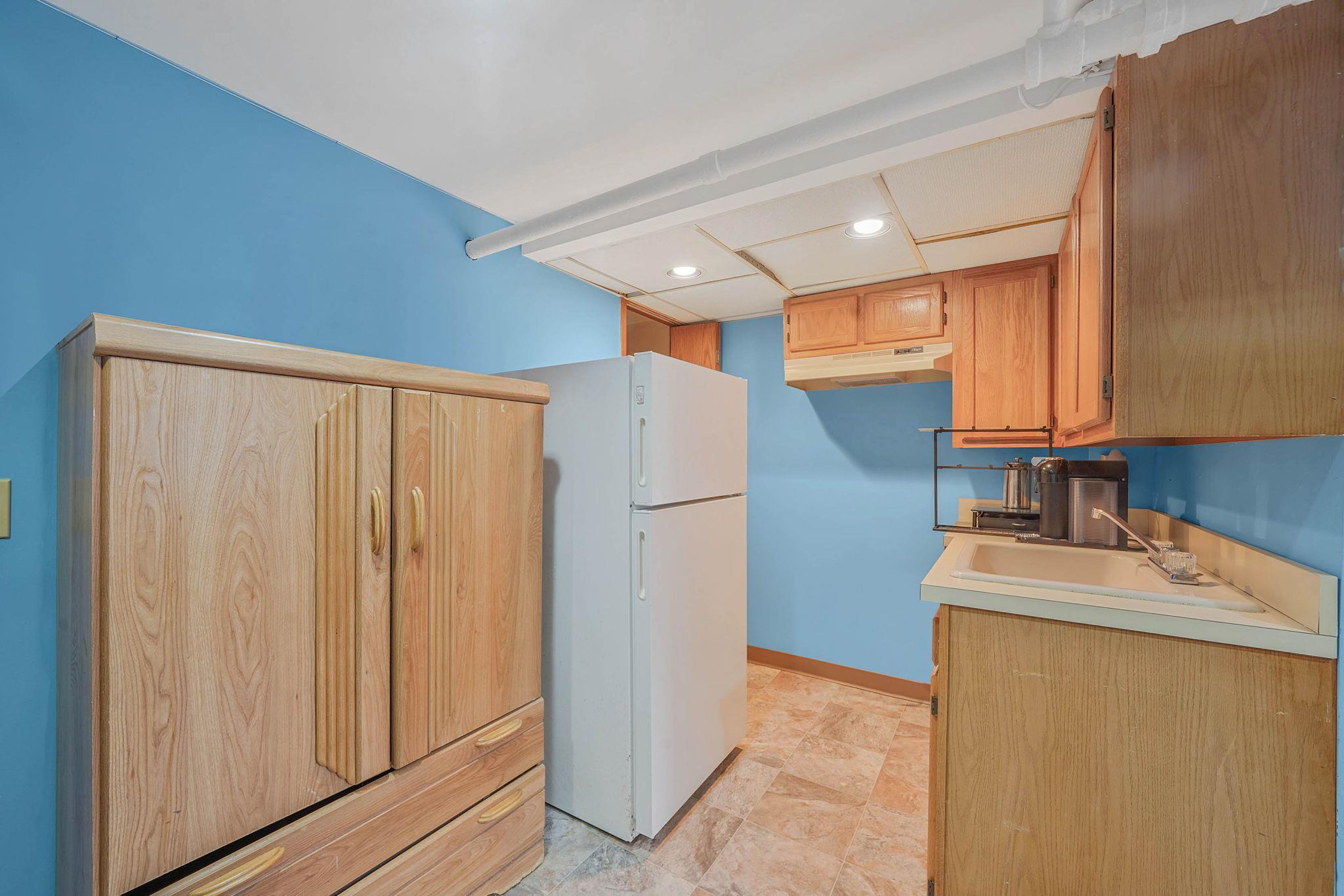 Single Family 71st  Queens, NY 11378, MLS-868702-17