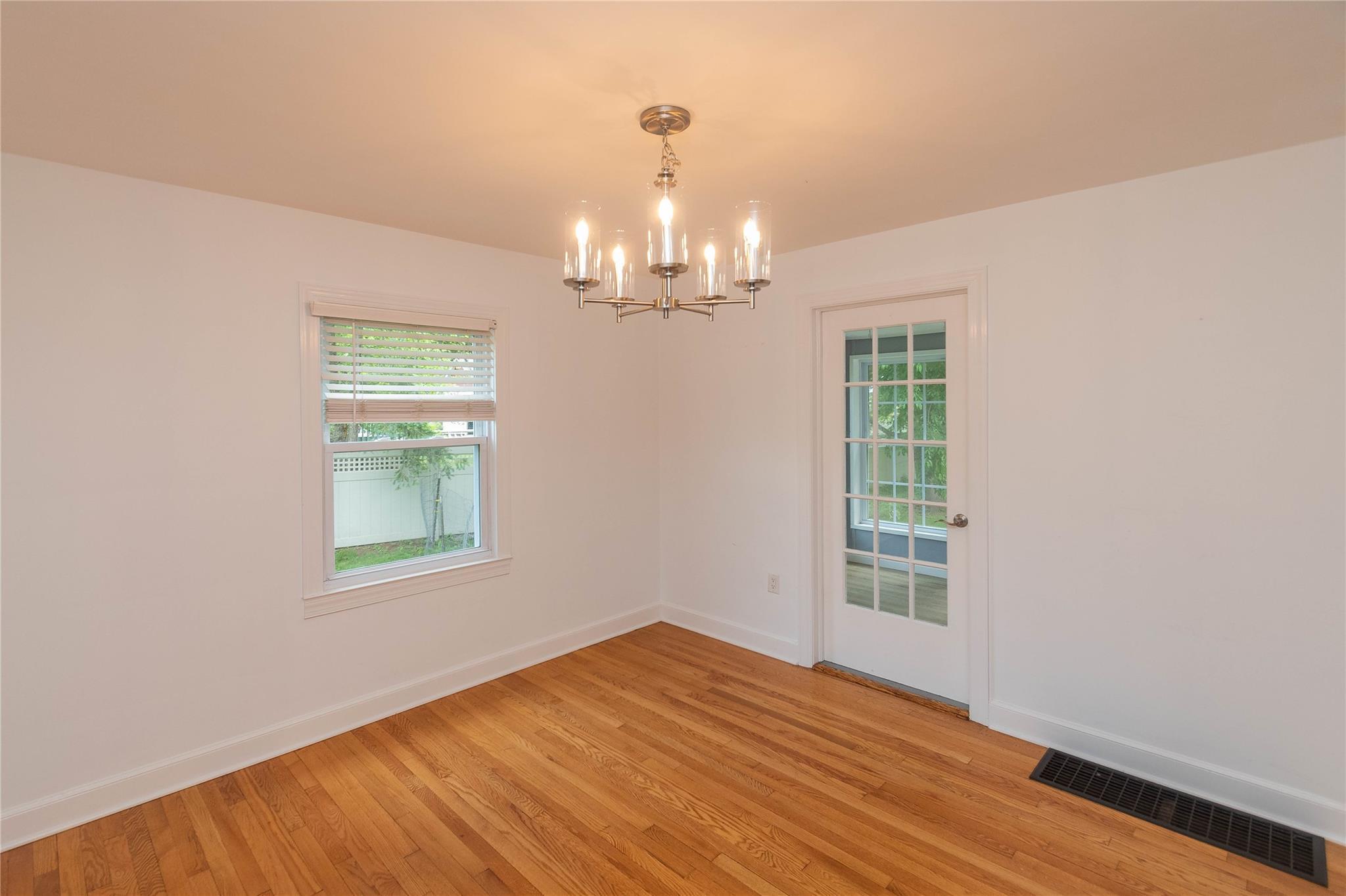 Single Family South  Orange County, NY 10990, MLS-868721-28