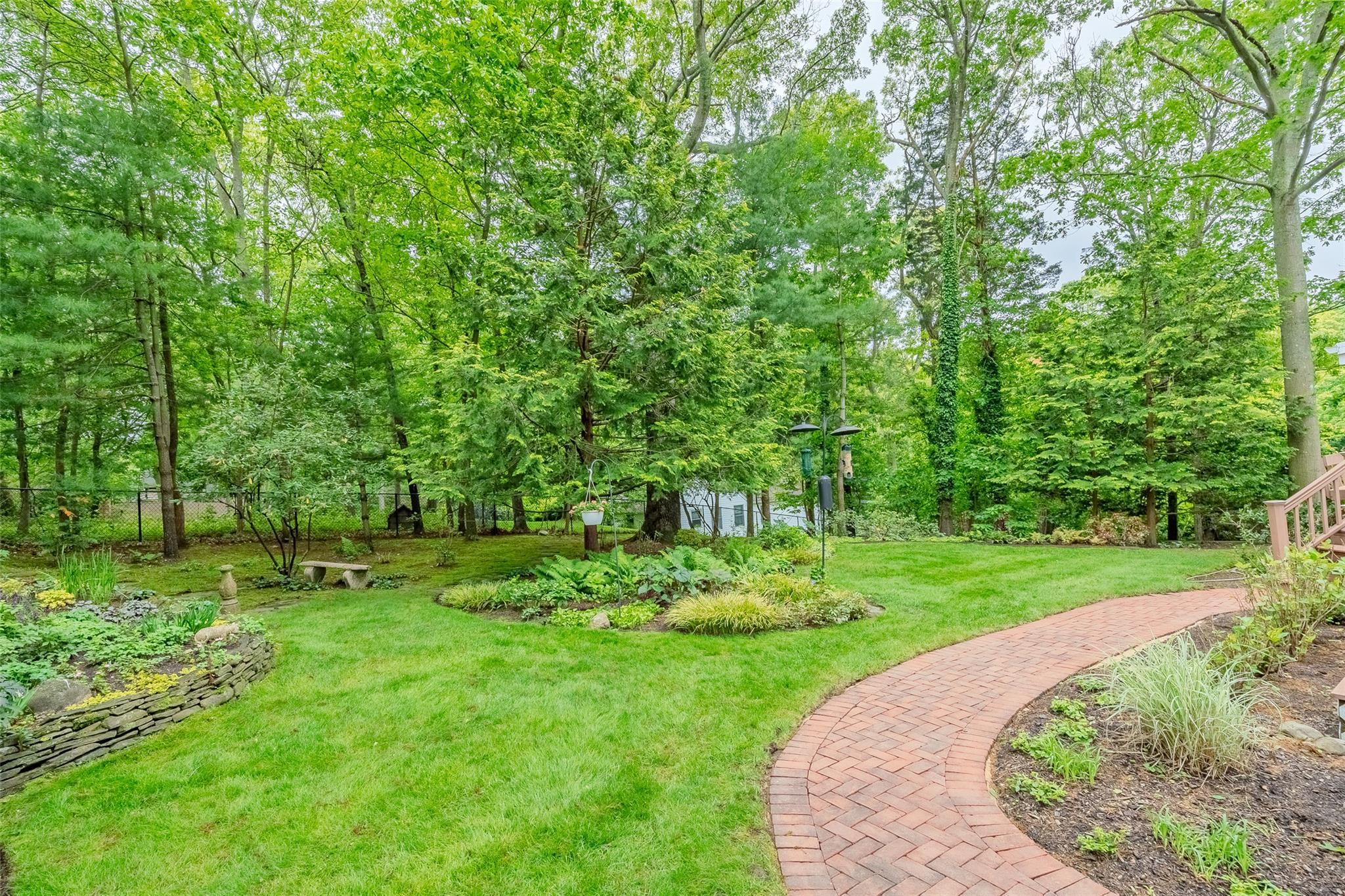 Single Family Nadworny  Suffolk County, NY 11790, MLS-868723-10