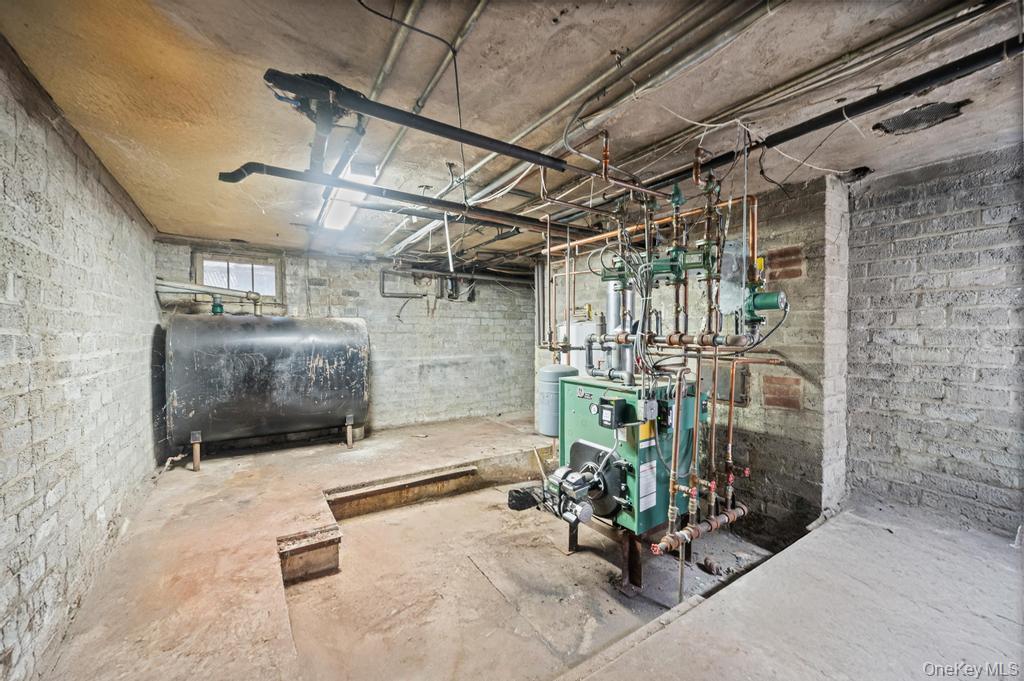 Single Family Brookville Nassau County, NY 11545, MLS-868728-12