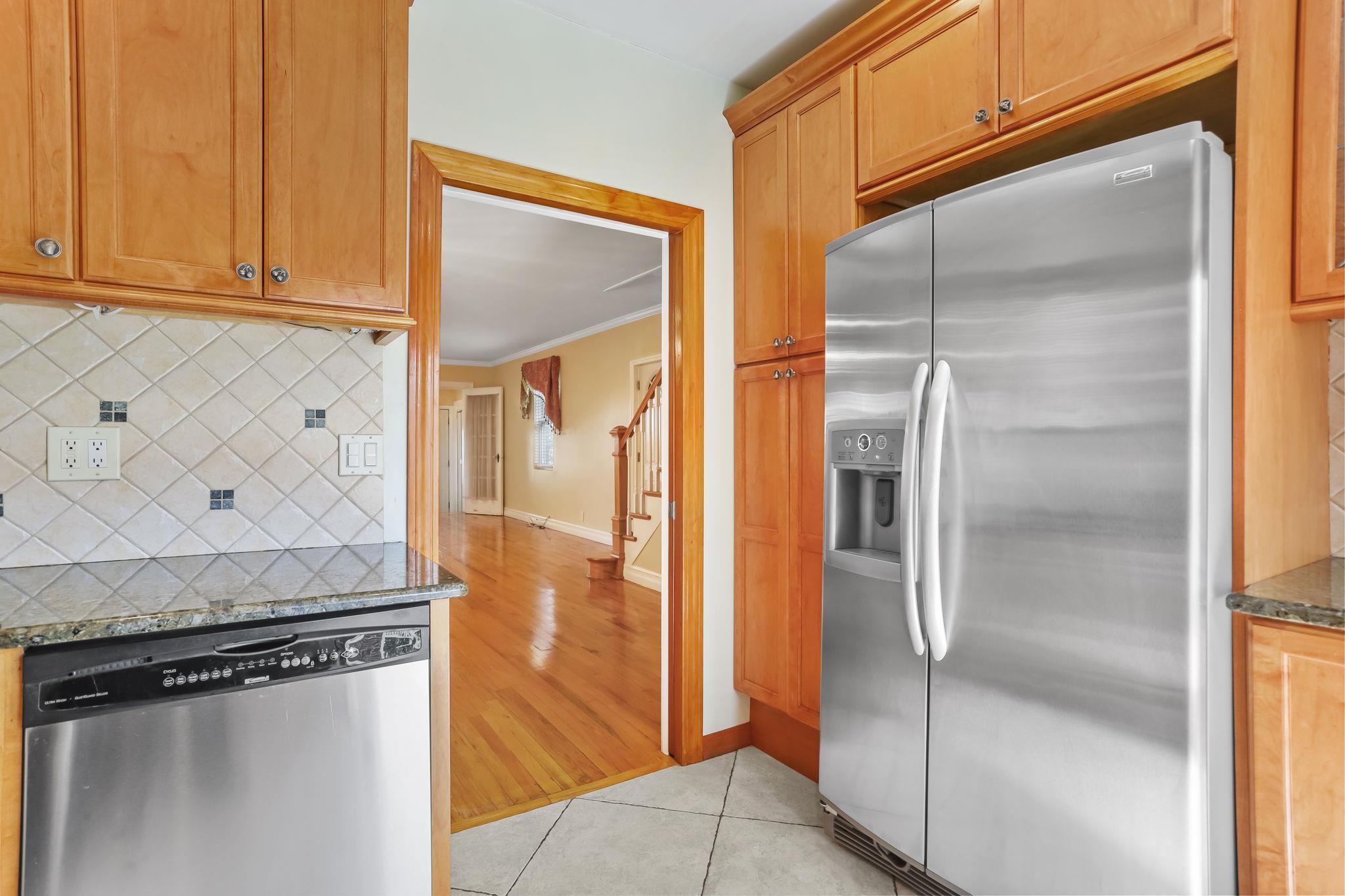 Single Family Tyndall  Bronx, NY 10471, MLS-868729-10