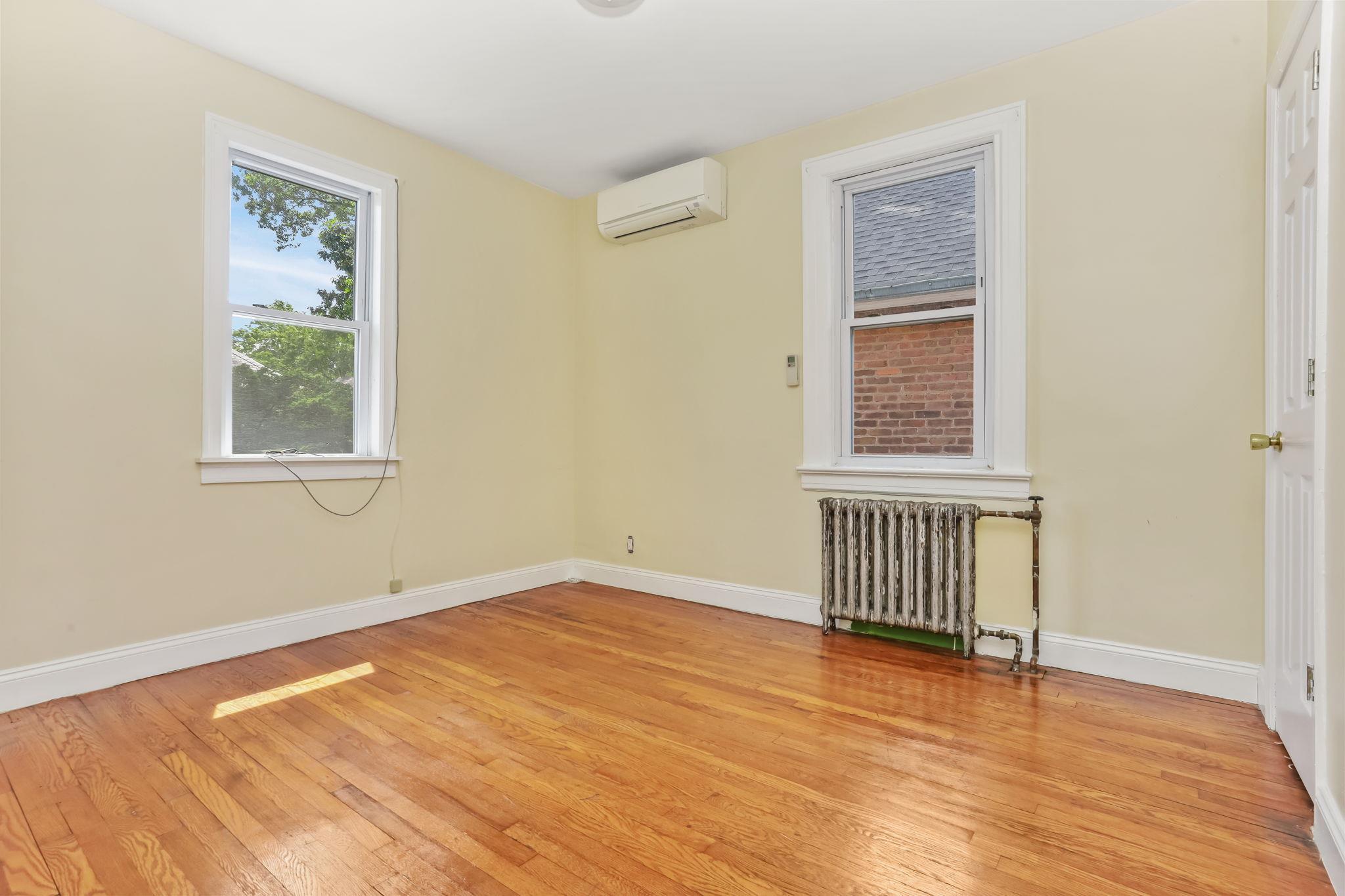Single Family Tyndall  Bronx, NY 10471, MLS-868729-14