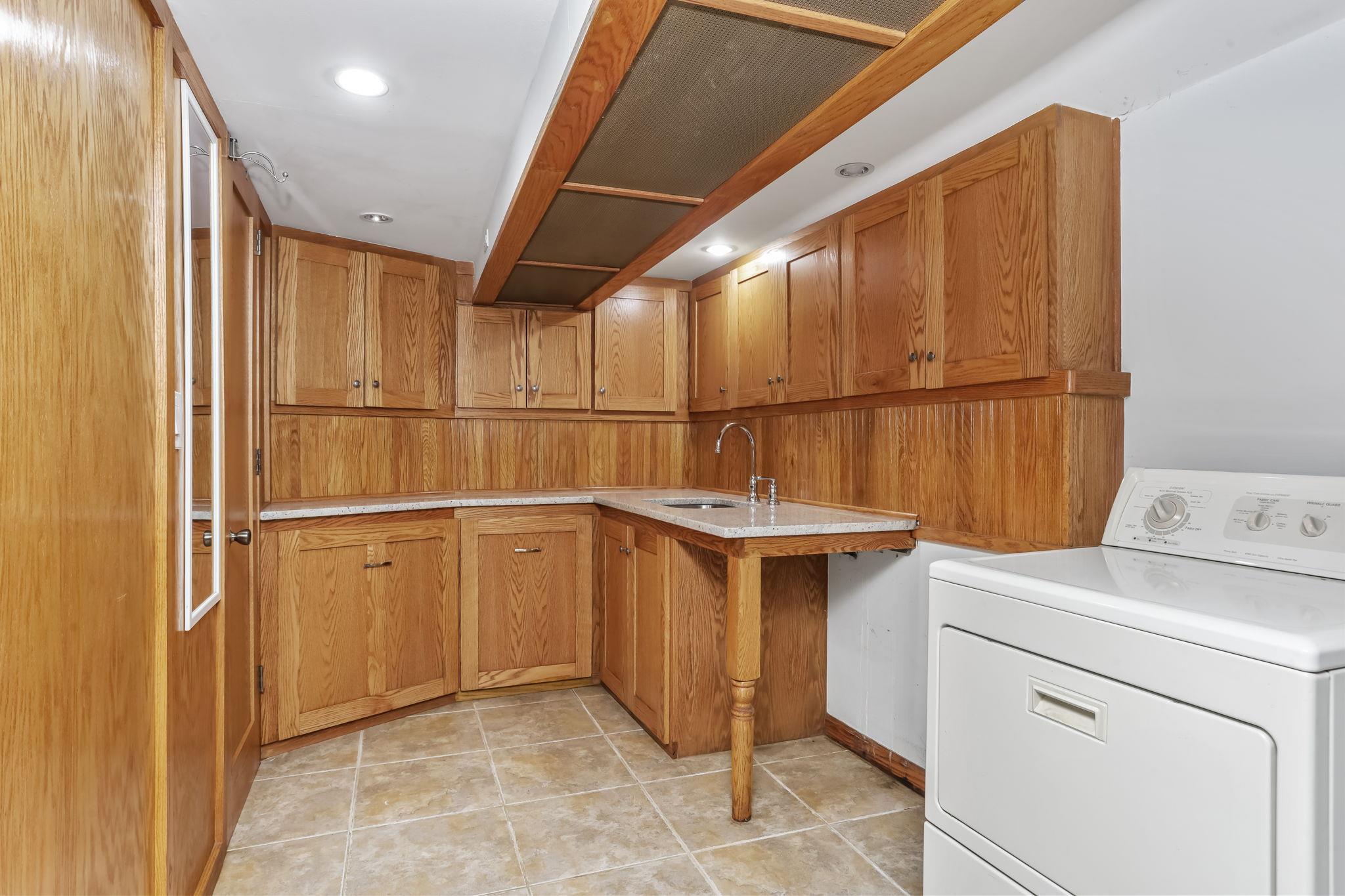 Single Family Tyndall  Bronx, NY 10471, MLS-868729-19