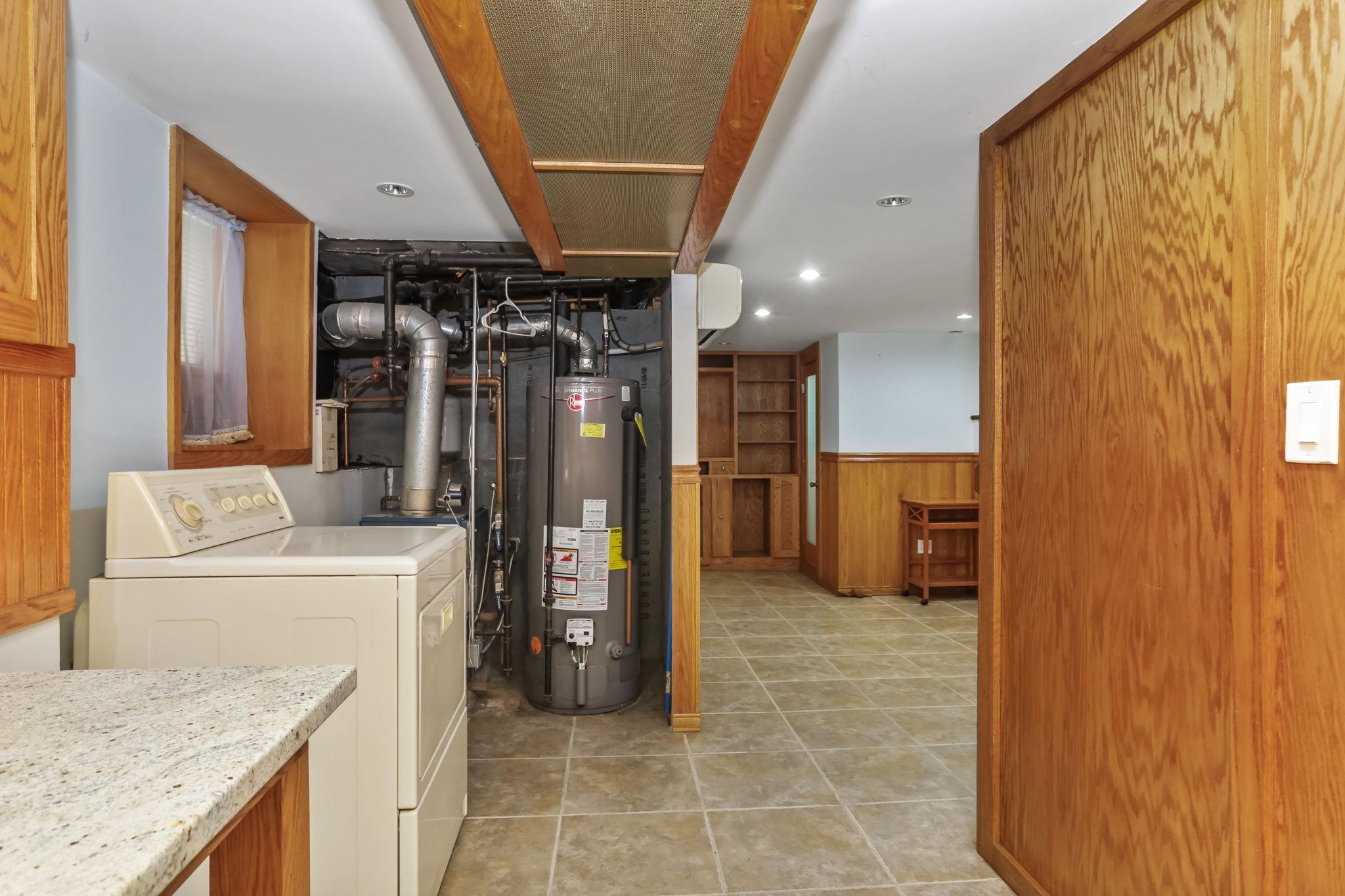 Single Family Tyndall  Bronx, NY 10471, MLS-868729-21