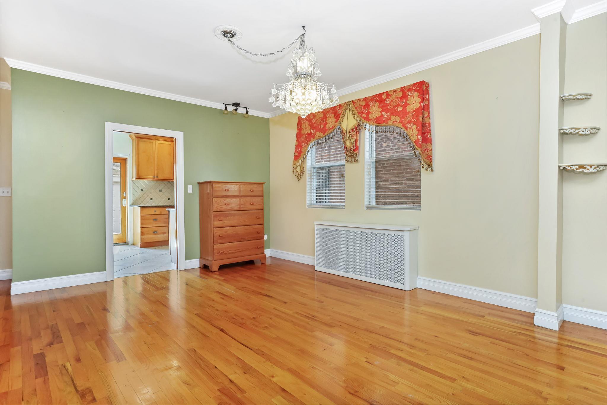 Single Family Tyndall  Bronx, NY 10471, MLS-868729-6