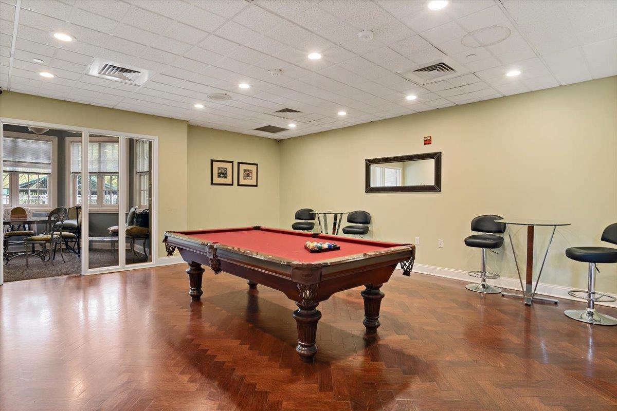 Condo Harbor View  Nassau County, NY 11050, MLS-868733-28