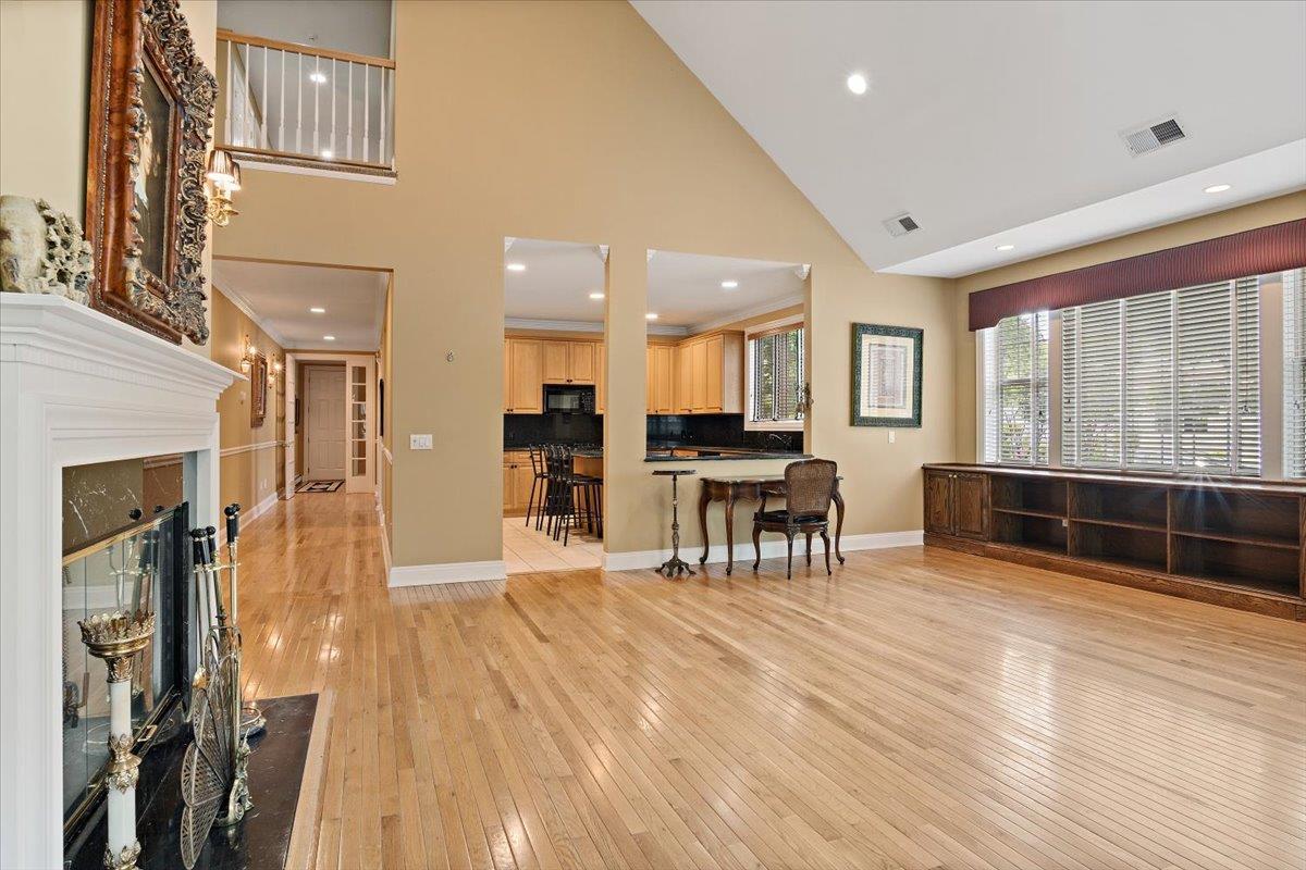 Condo Harbor View  Nassau County, NY 11050, MLS-868733-4