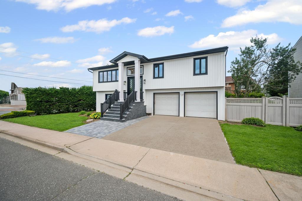 Single Family Saratoga  Nassau County, NY 11561, MLS-868738-3