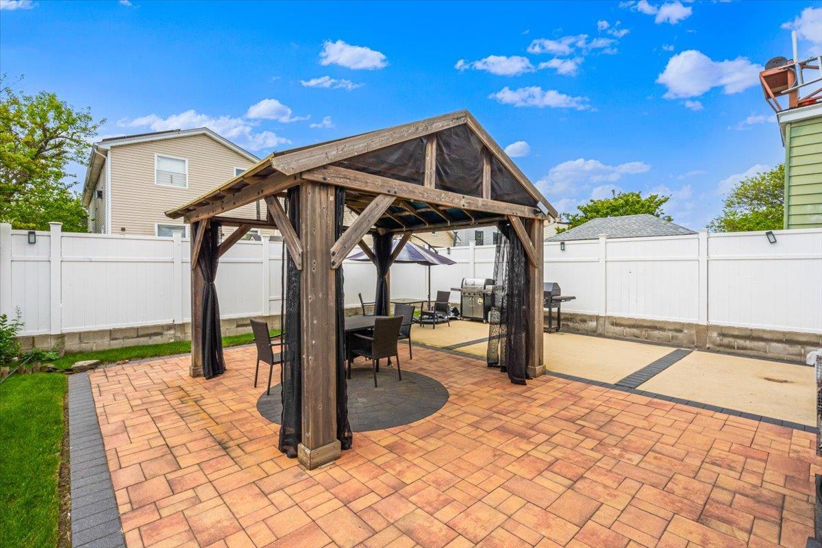 Single Family Beach 47th  Queens, NY 11691, MLS-868749-15