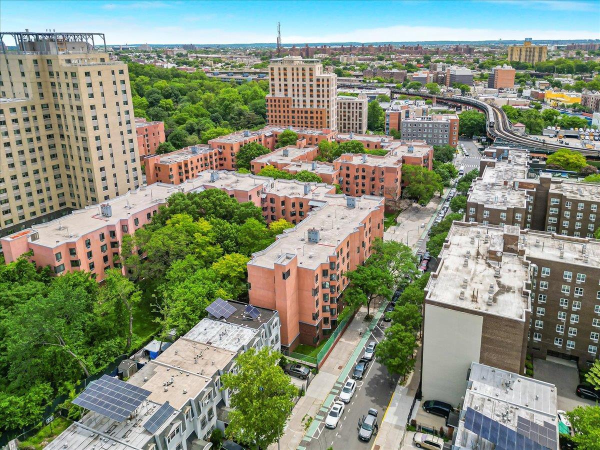 Single Family 179th  Bronx, NY 10460, MLS-868753-28
