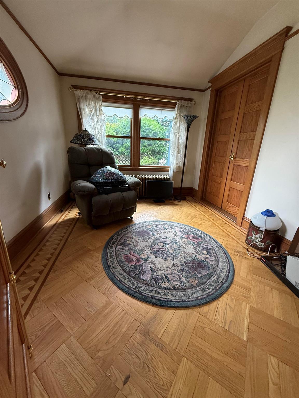 Single Family Ridge  Queens, NY 11363, MLS-868784-15