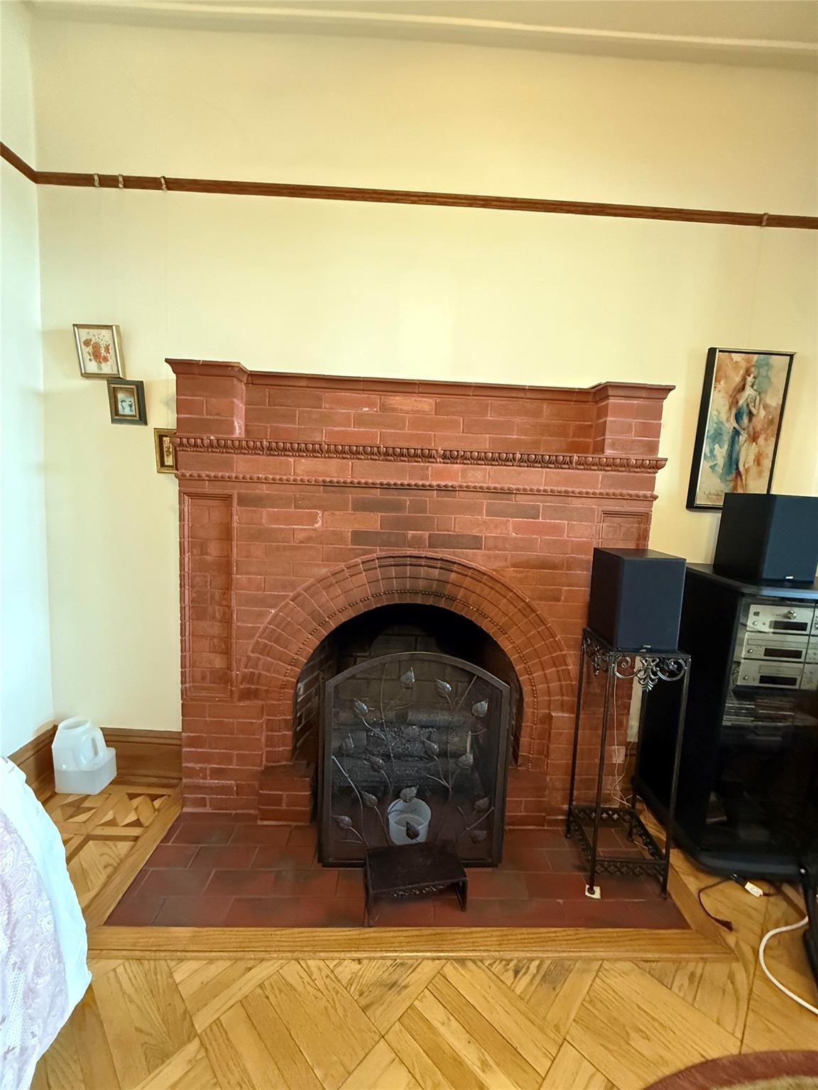 Single Family Ridge  Queens, NY 11363, MLS-868784-25
