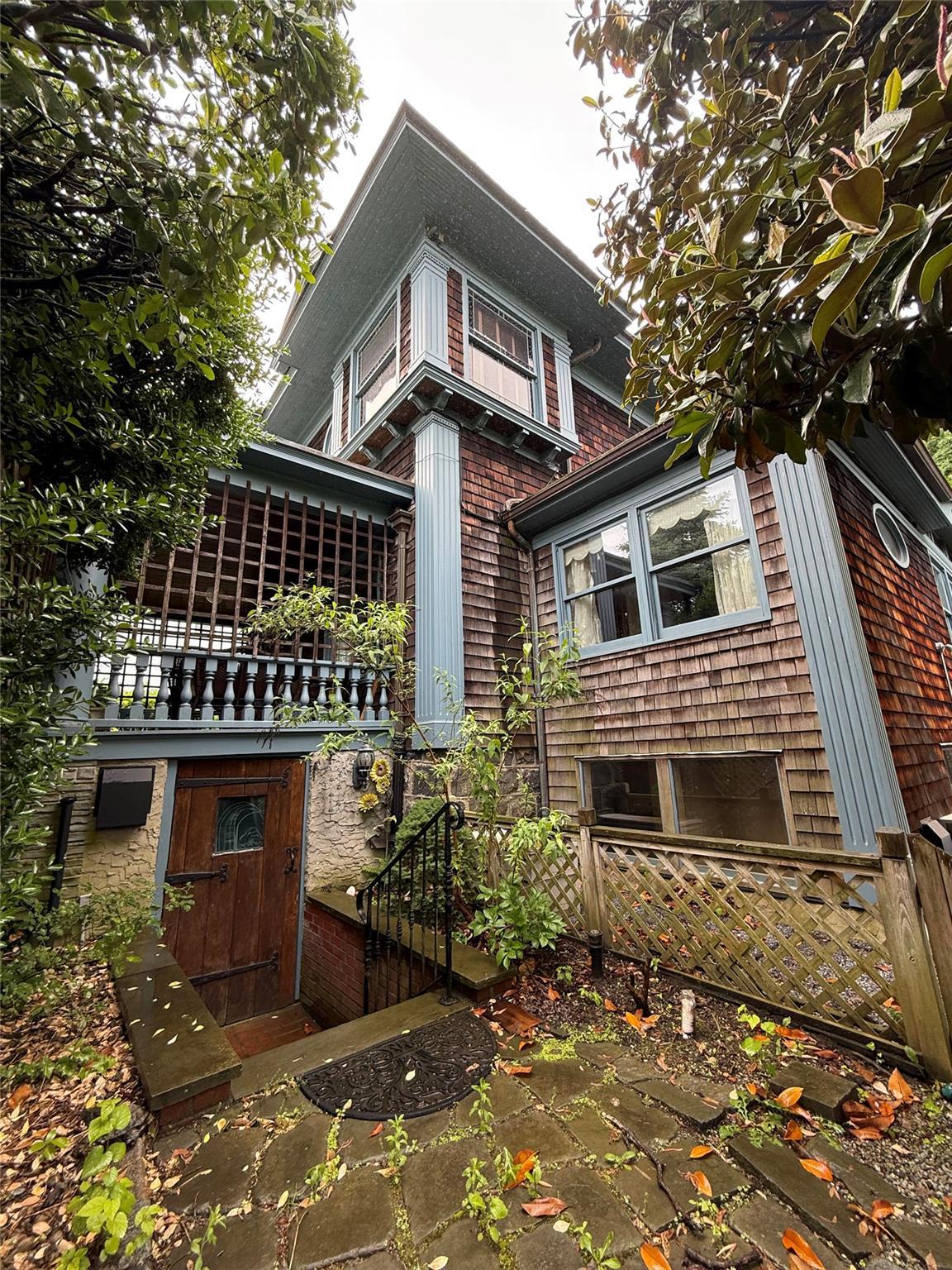 Single Family Ridge  Queens, NY 11363, MLS-868784-37