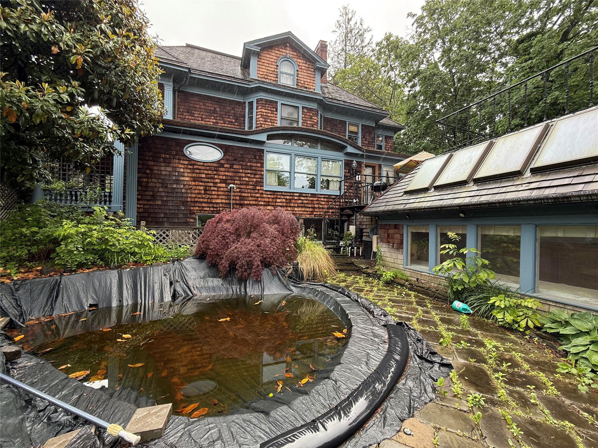 Single Family Ridge  Queens, NY 11363, MLS-868784-4
