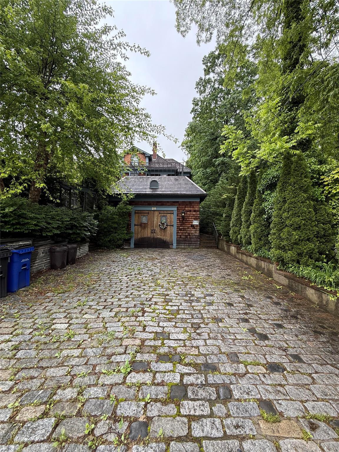 Single Family Ridge  Queens, NY 11363, MLS-868784-5