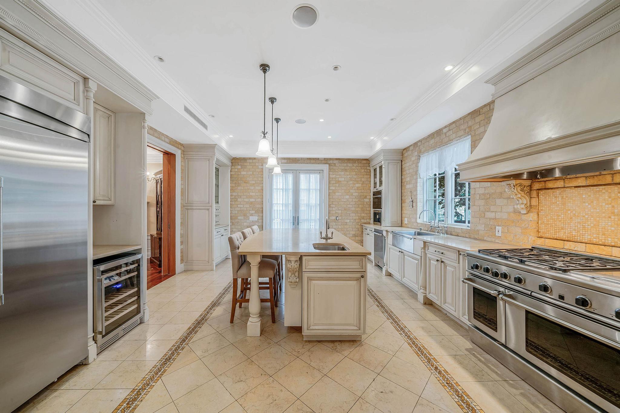 Single Family Radnor  Queens, NY 11432, MLS-868797-14