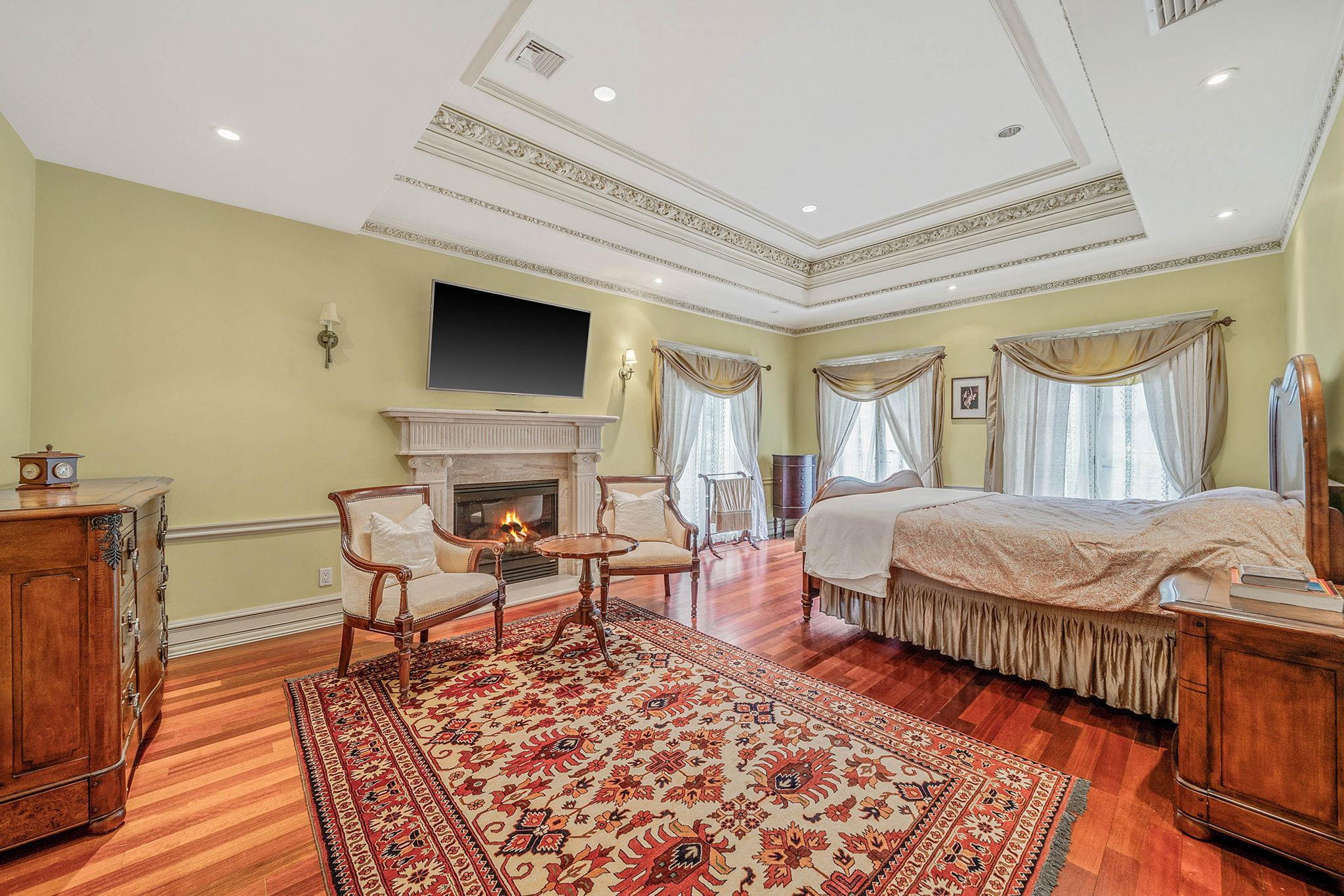 Single Family Radnor  Queens, NY 11432, MLS-868797-16