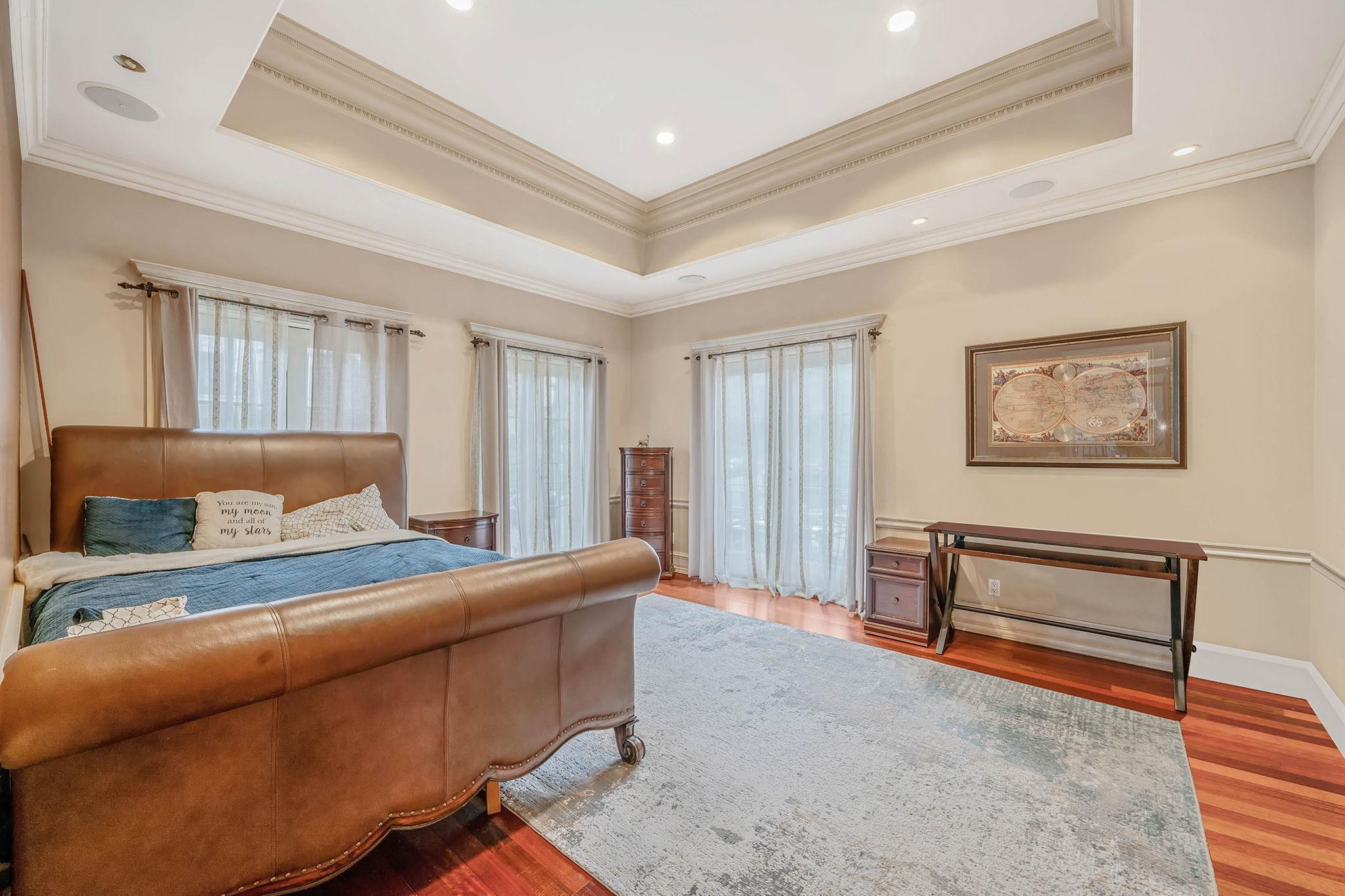 Single Family Radnor  Queens, NY 11432, MLS-868797-21