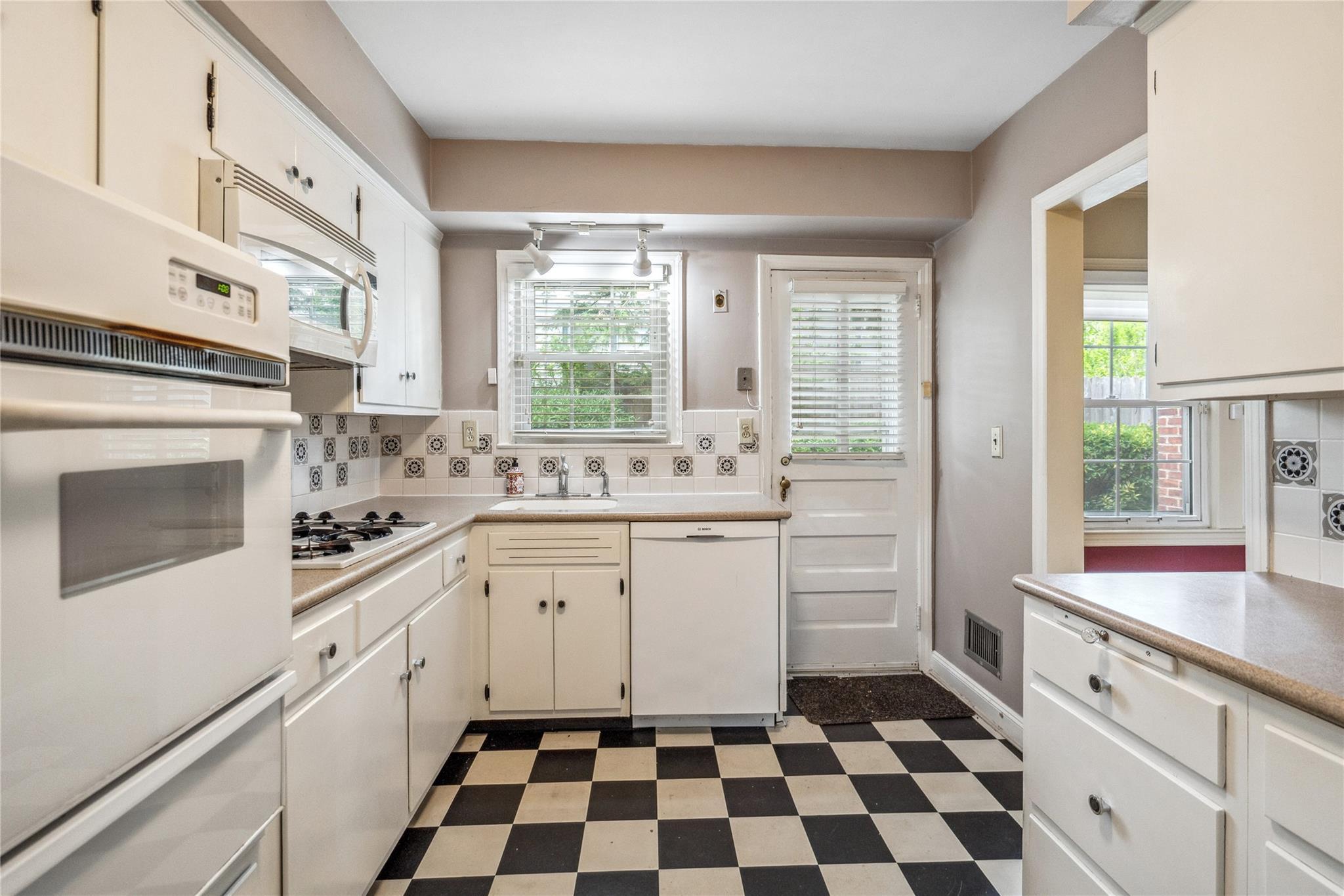 Single Family Salem  Nassau County, NY 11545, MLS-868806-15