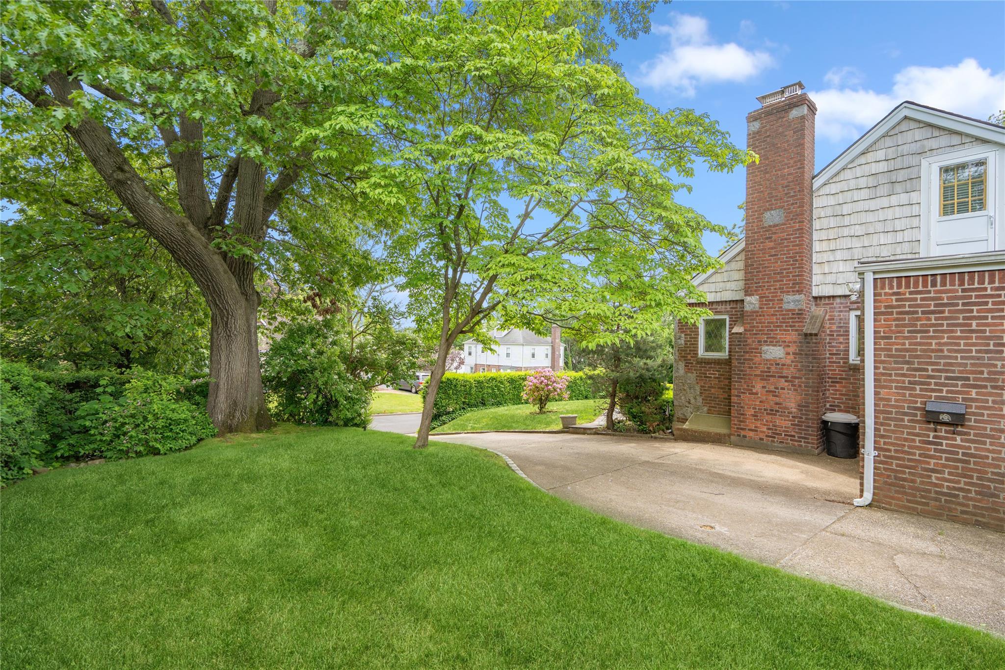 Single Family Salem  Nassau County, NY 11545, MLS-868806-33
