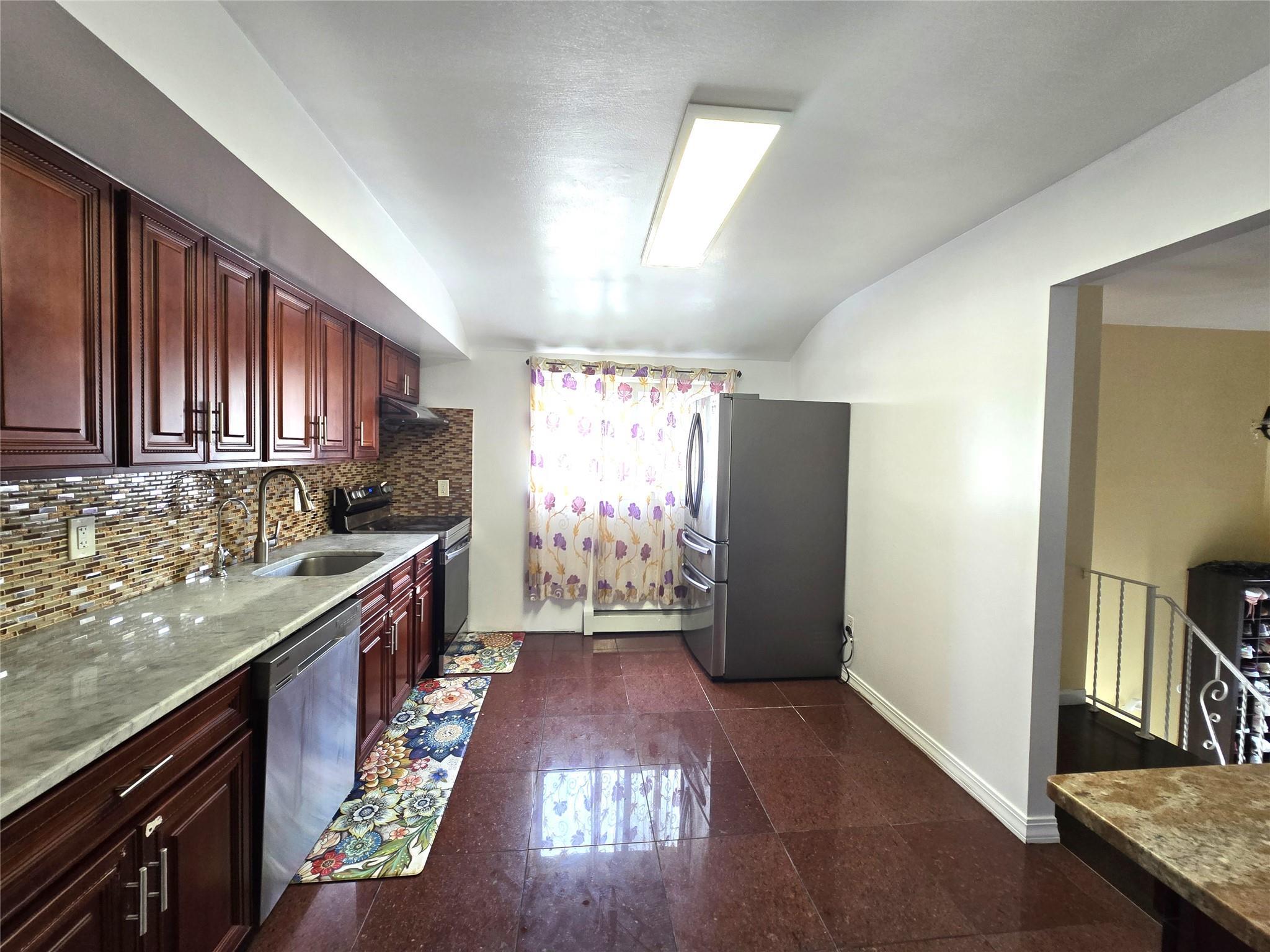 Single Family Terry  Nassau County, NY 11753, MLS-868807-9