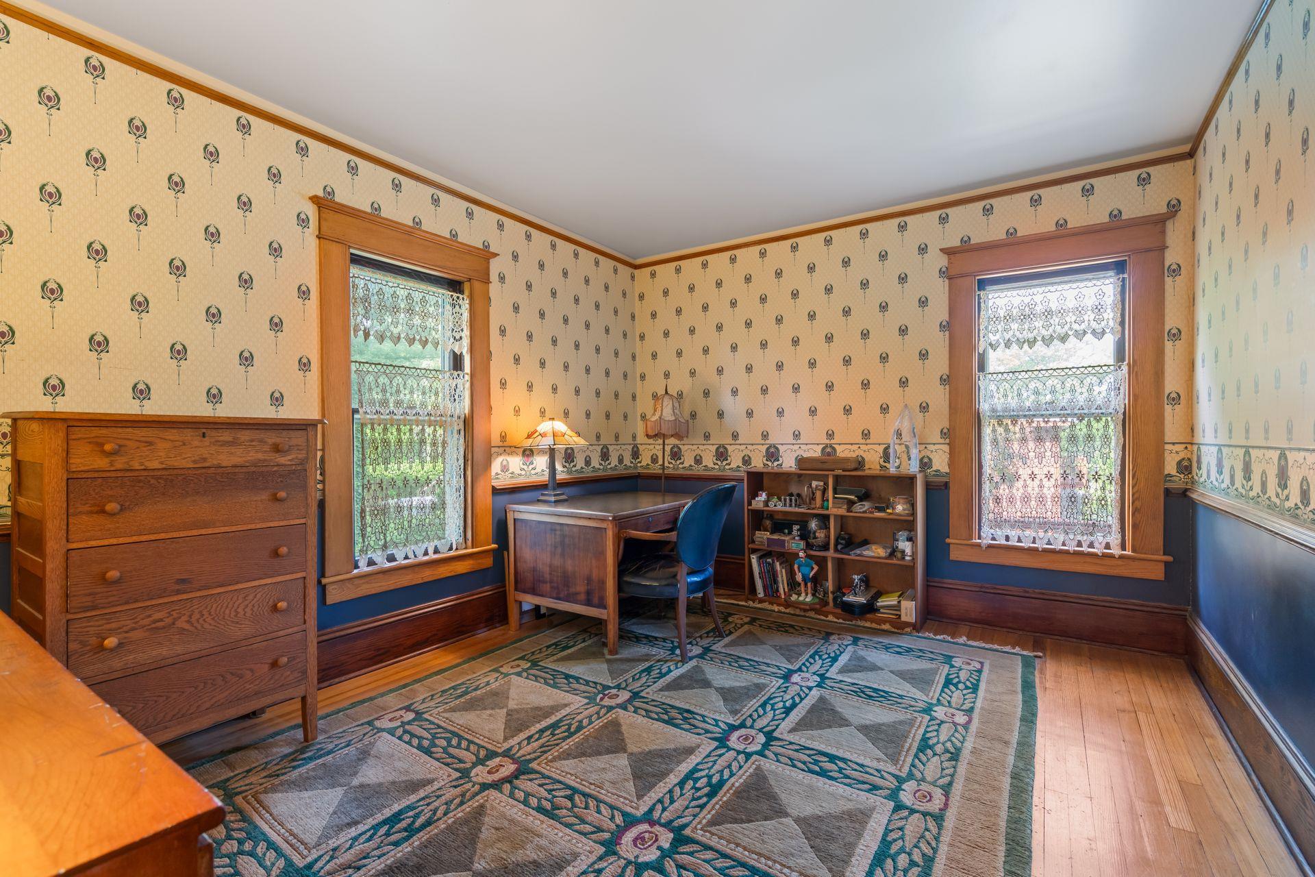 Single Family Ivy  Nassau County, NY 11771, MLS-868821-20