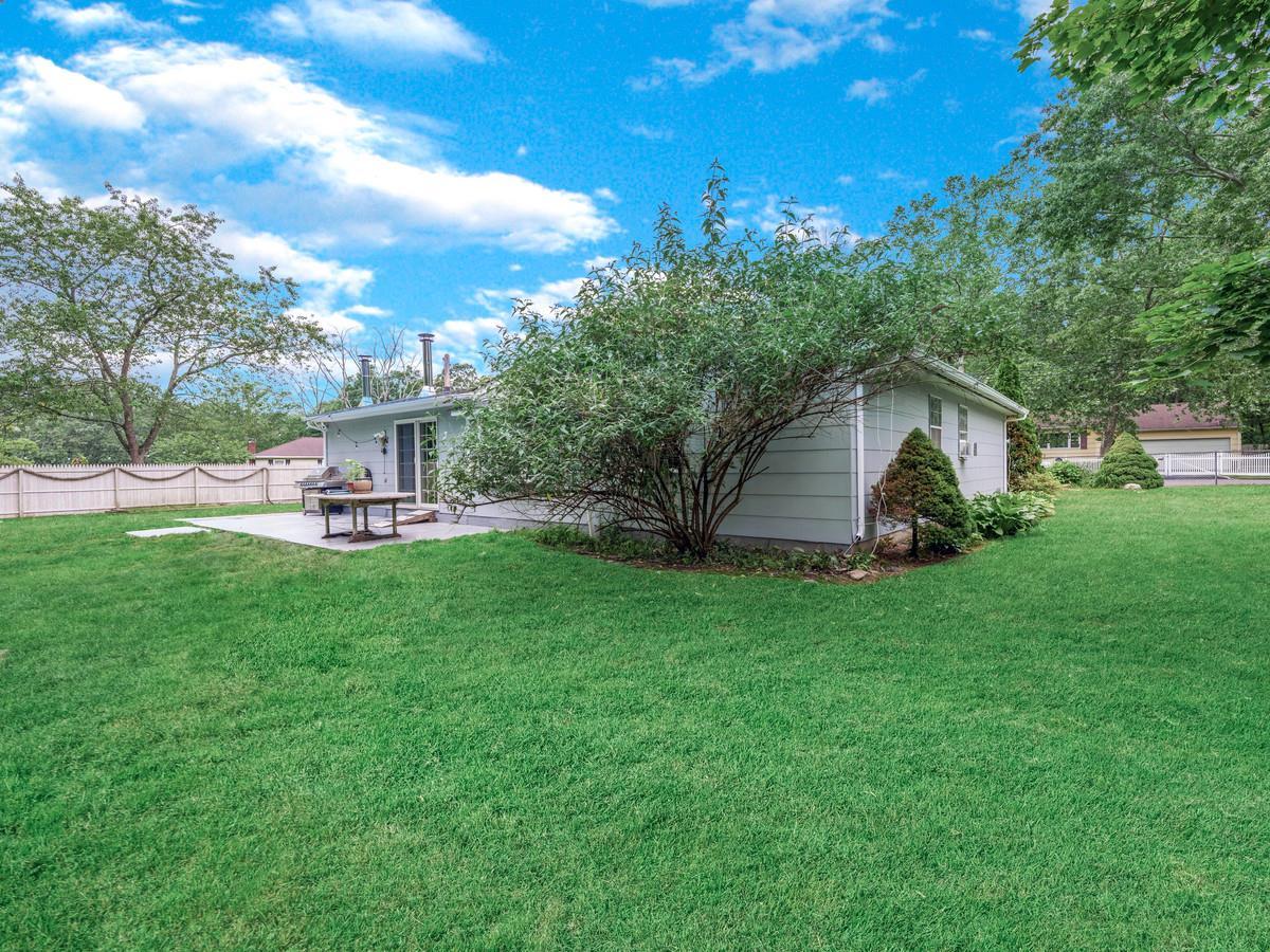 Single Family Pinetop  Suffolk County, NY 11967, MLS-868822-14