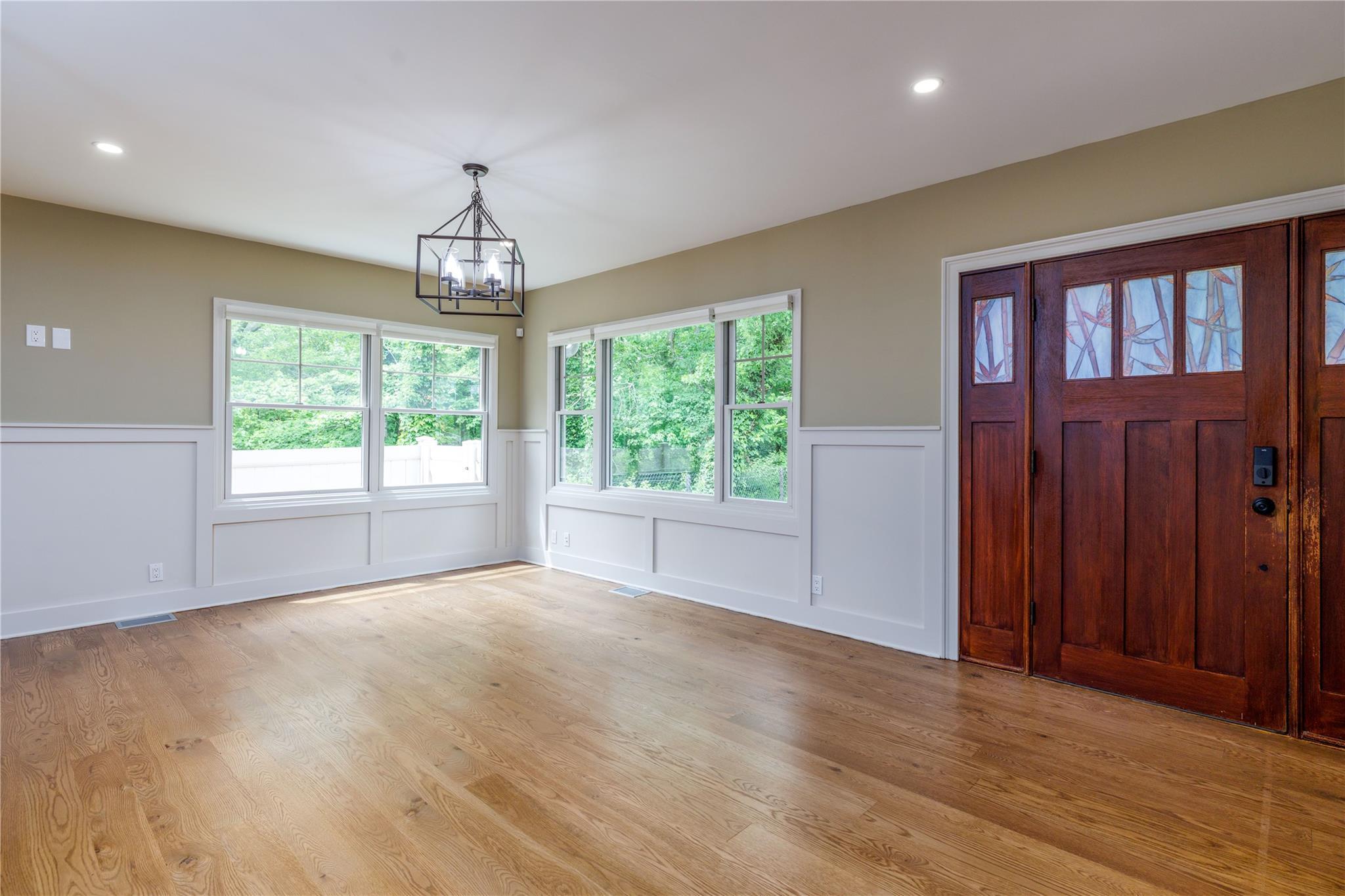 Single Family Commonwealth  Nassau County, NY 11758, MLS-868838-3