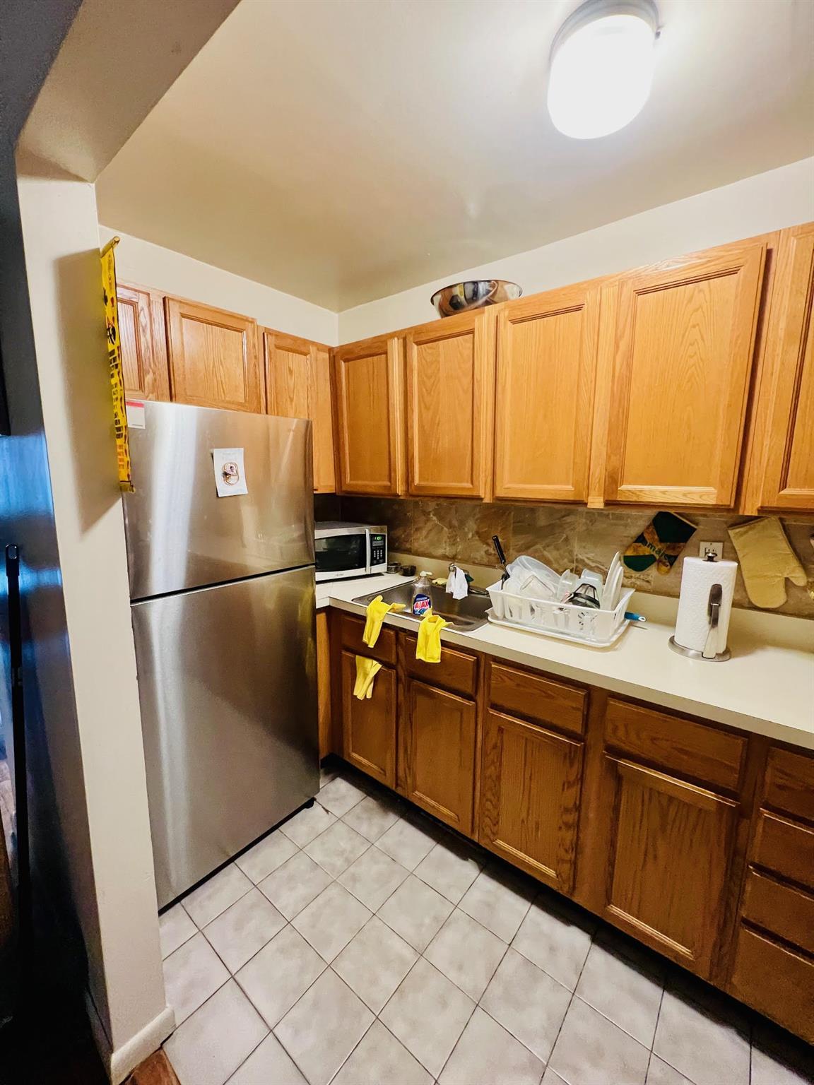 Single Family De Reimer  Bronx, NY 10466, MLS-868851-3