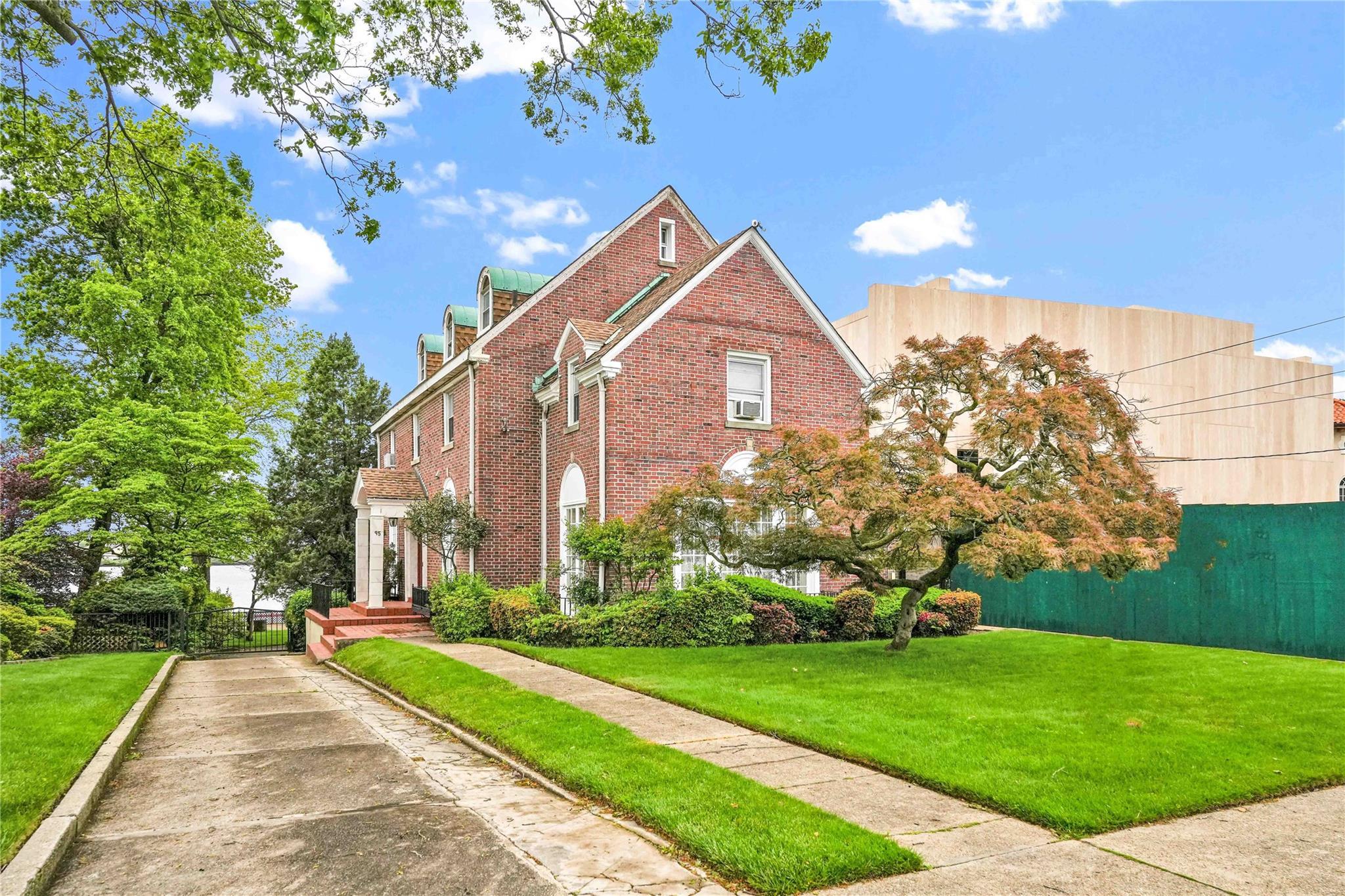Single Family Malba  Queens, NY 11357, MLS-868871-2